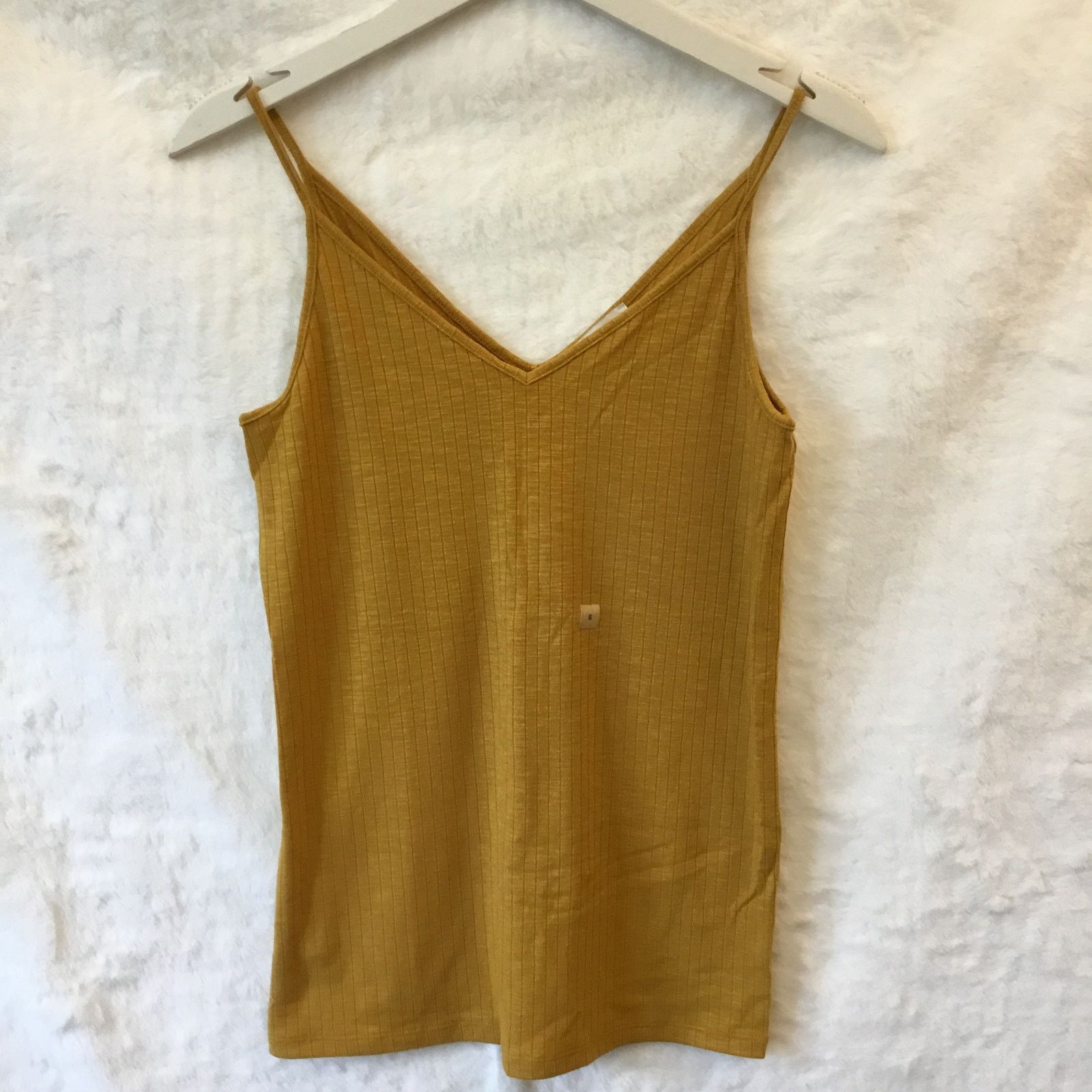 Loft LOFT Gold Double V Cami Size S / US 4 / IT 40 - 5 Thumbnail