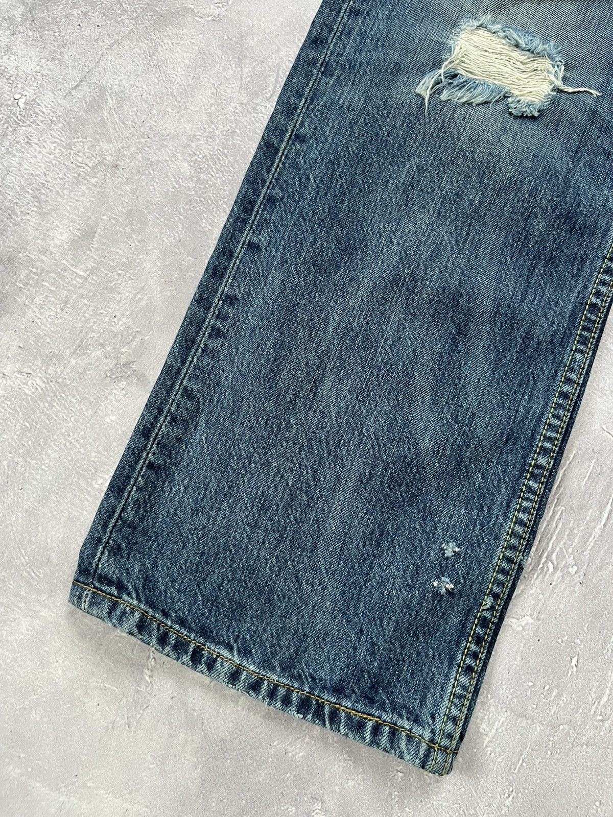 Levi's Vintage Levi’s 501 Distressed Painted Denim Blu Pants 32x32 Size US 32 / EU 48 - 3 Thumbnail