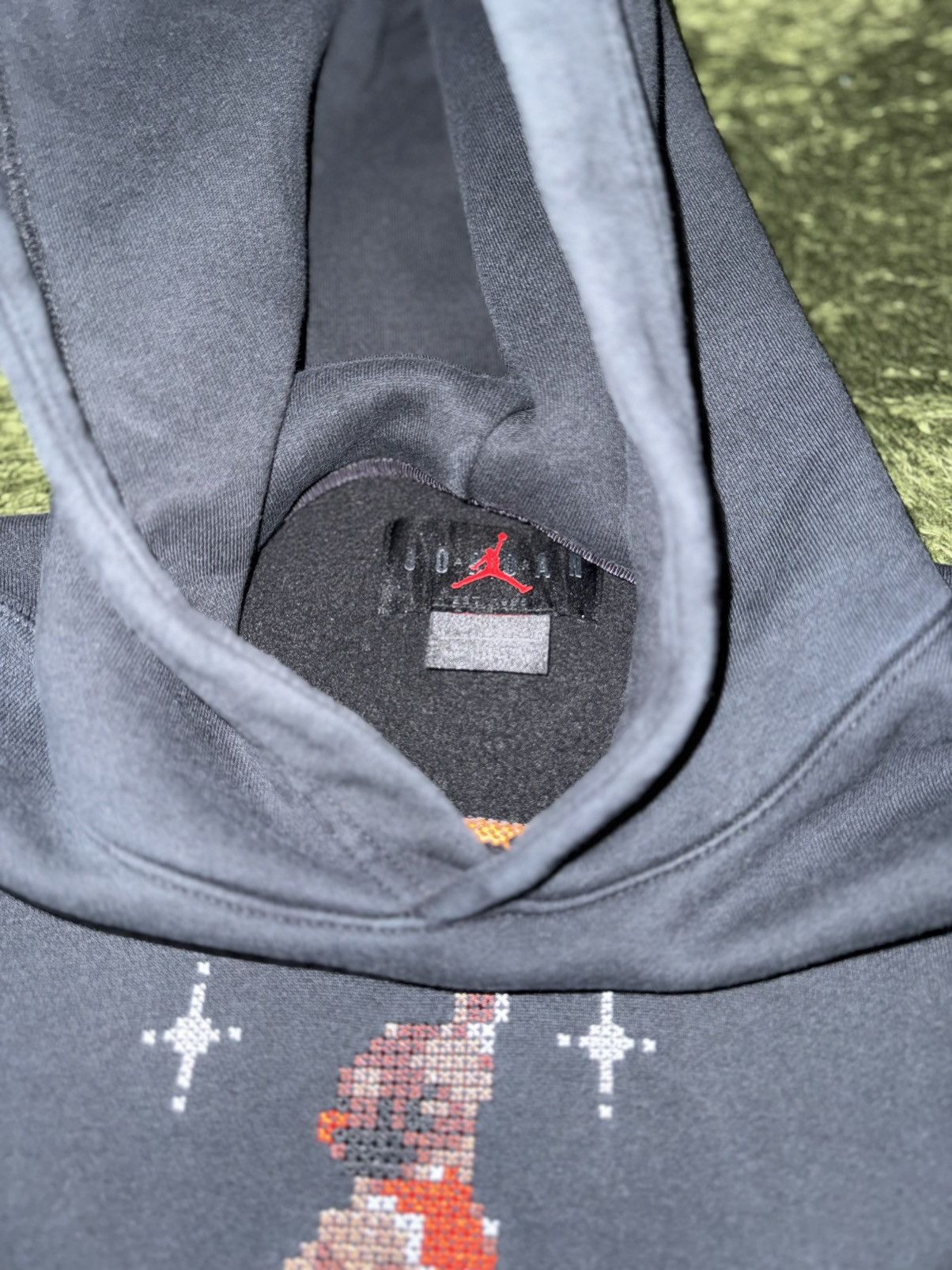 Japanese Brand [M] Jordan Essentials Pixel Embroidered Fleece Hoodie Black Size US XL / EU 56 / 4 - 5 Thumbnail