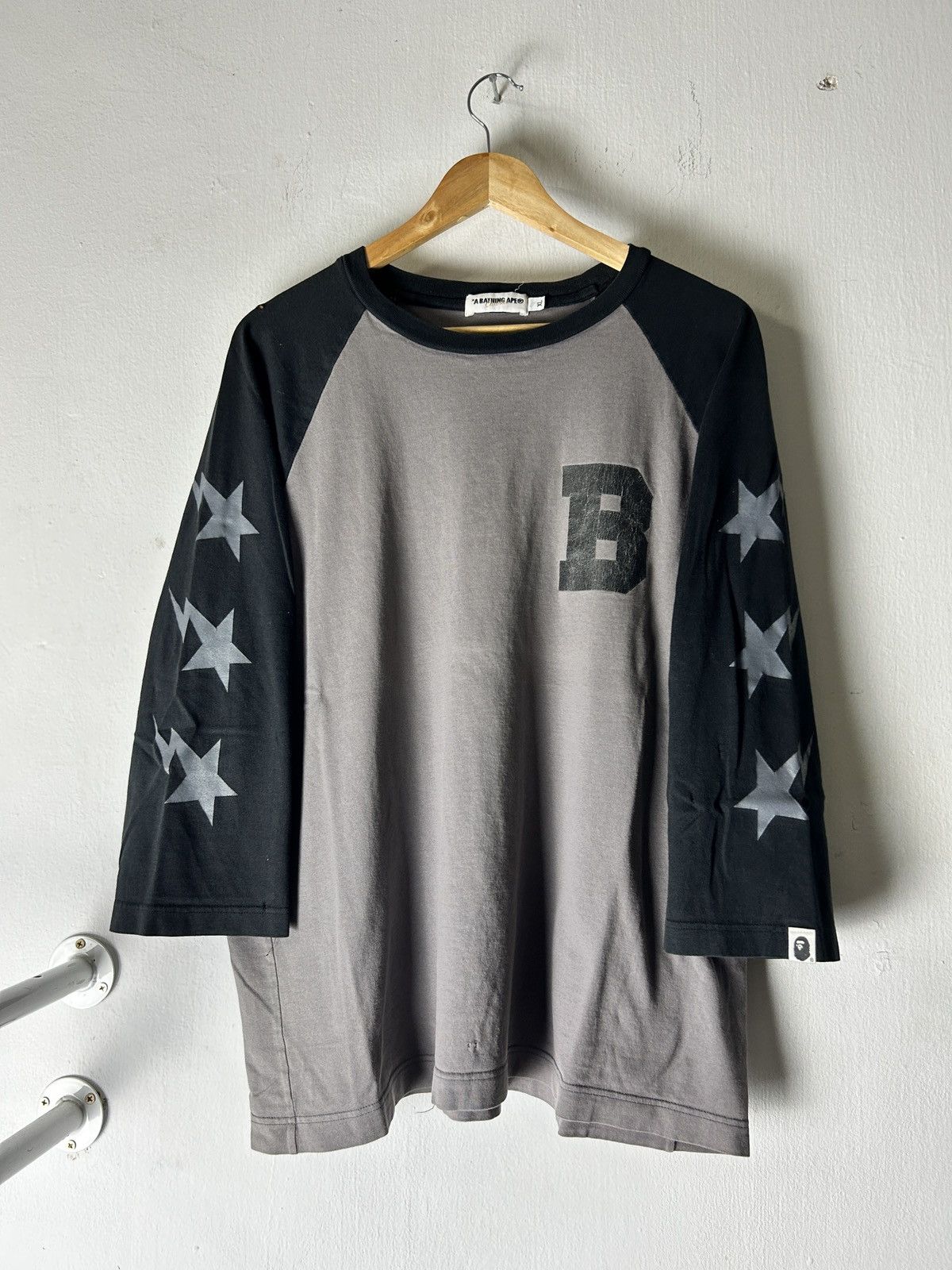 Bape Vintage Bathing Ape Bape Sta Raglan 3/4 Longsleeve Japan Size US XL / EU 56 / 4 - 1 Thumbnail