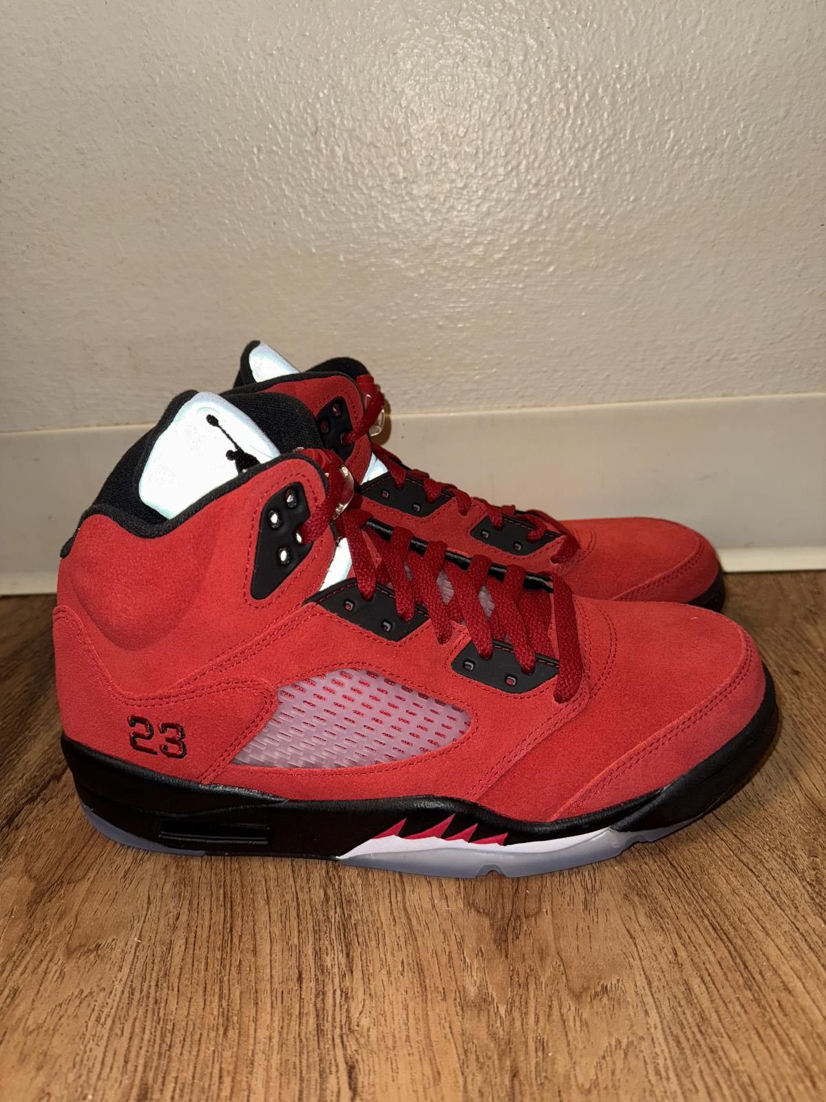 Nike Jordan 5 Retro Raging Bull Red Size US 9 / EU 42 - 1 Thumbnail