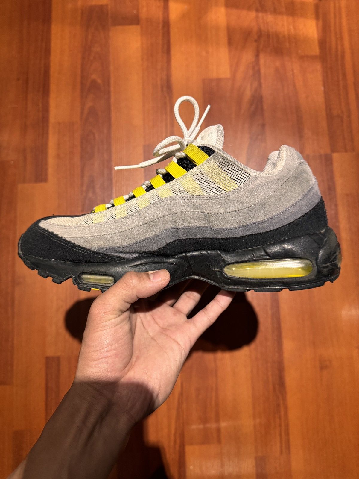 Nike 2014 Nike Air Max 95 Tour Yellow Grey Size US 10.5 / EU 43-44 - 2 Thumbnail