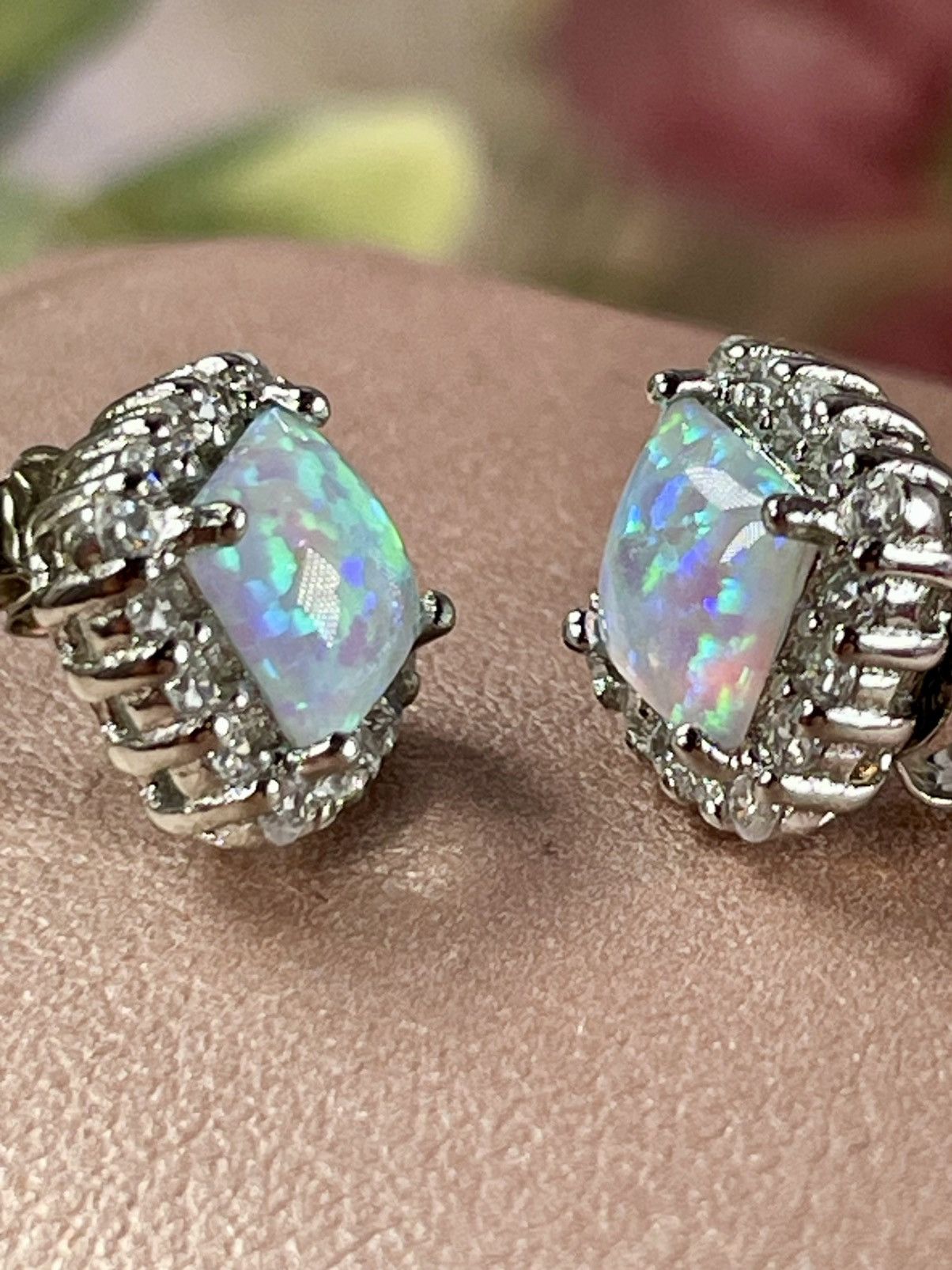 Other Genuine Andamooka OPAL and white Topaz. 2.5CT Silver 925 Size ONE SIZE - 2 Thumbnail