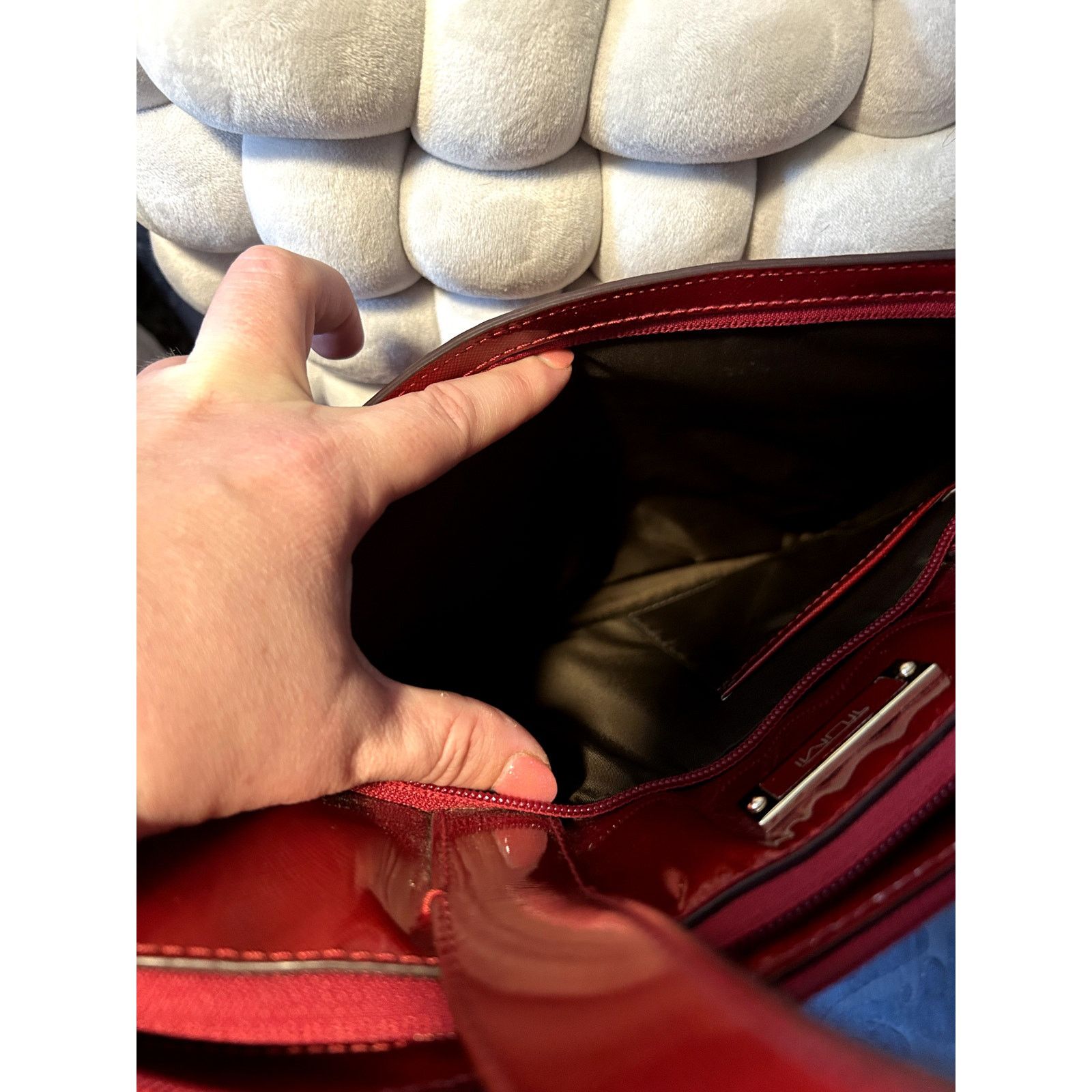 Tumi Tumi Candy Apple Red Patent Leather Briefcase Size ONE SIZE - 7 Thumbnail