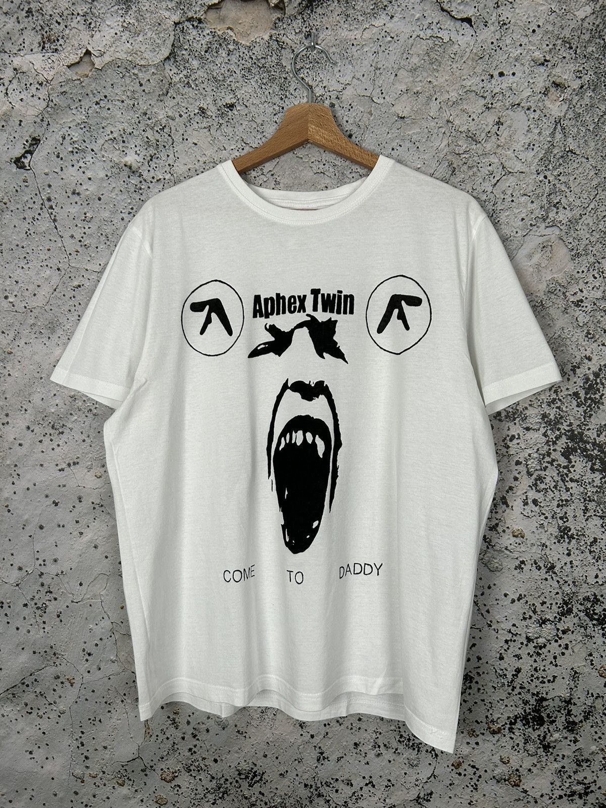 Band Tees Aphex Twin Come To Daddy Band Tee Rare Hype Vintage Size US L / EU 52-54 / 3 - 1 Thumbnail