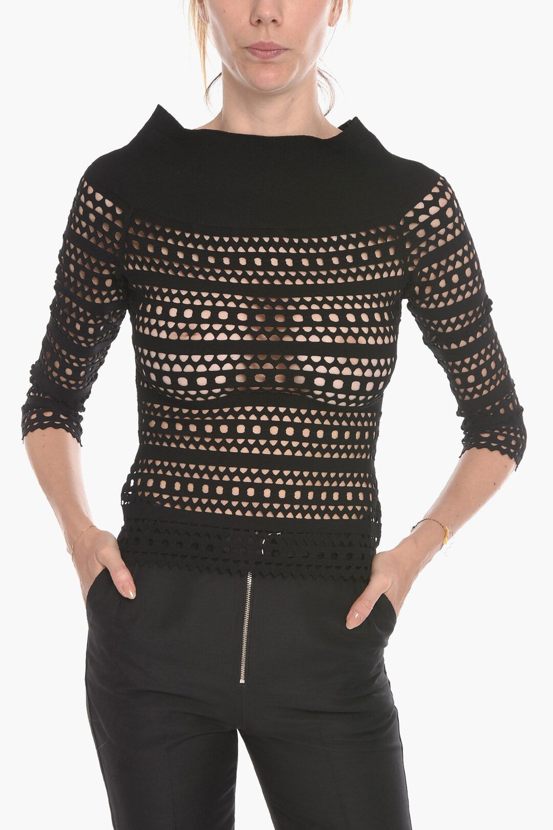 og1mm0124 Top in Black