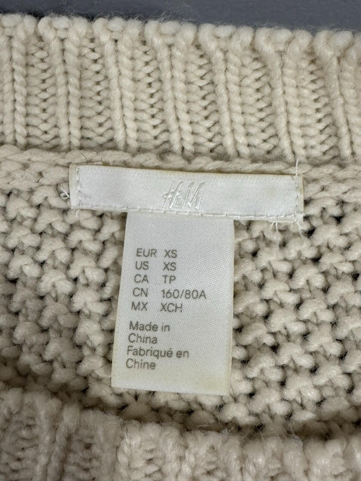 H&M H&M Women Beige Oversized Cable Knit Sweater XS Pullover Size XS / US 0-2 / IT 36-38 - 7 Thumbnail
