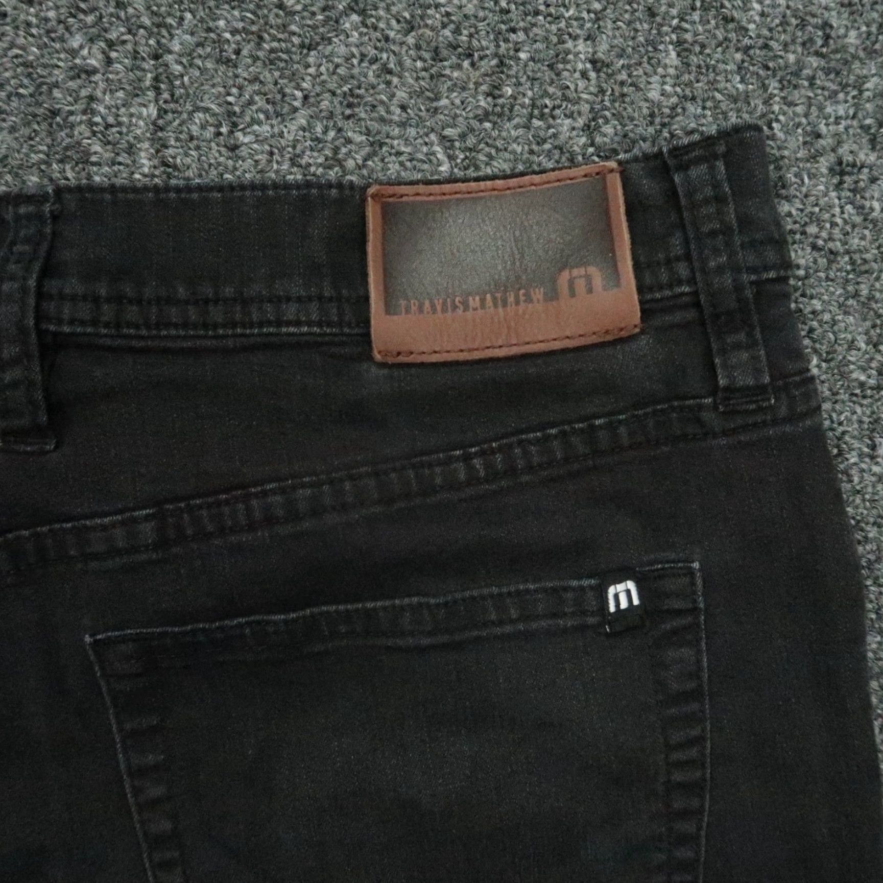 TravisMathew Travis Mathew Jeans 32x28 Black 5-Pocket Straight Denim Legacy Mens Size US 32 / EU 48 - 6 Thumbnail