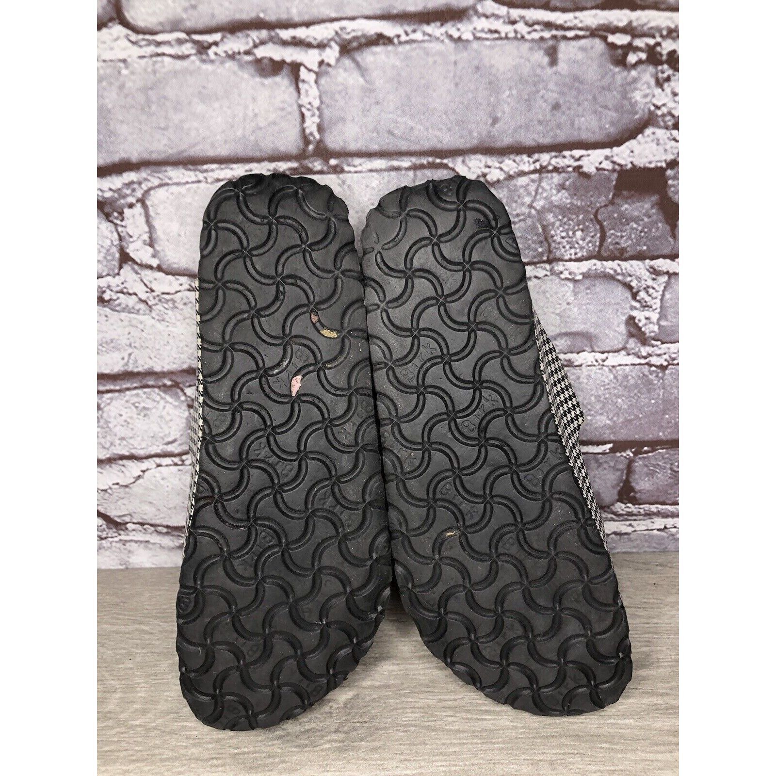 Birkenstock BIRKENSTOCK PAPILLIO Black White Leather Footbed Sandals Wom Size US 7.5 / IT 37.5 - 22 Thumbnail
