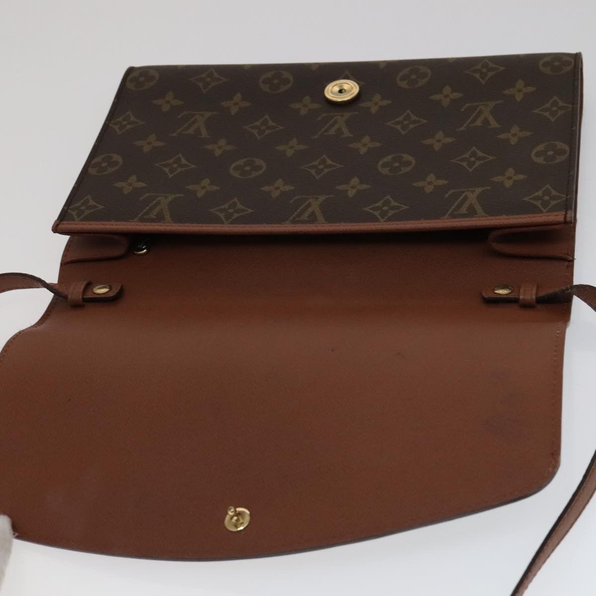 Louis Vuitton LOUIS VUITTON Monogram Bordeaux 27 Shoulder Bag M51797 Size ONE SIZE - 8 Thumbnail