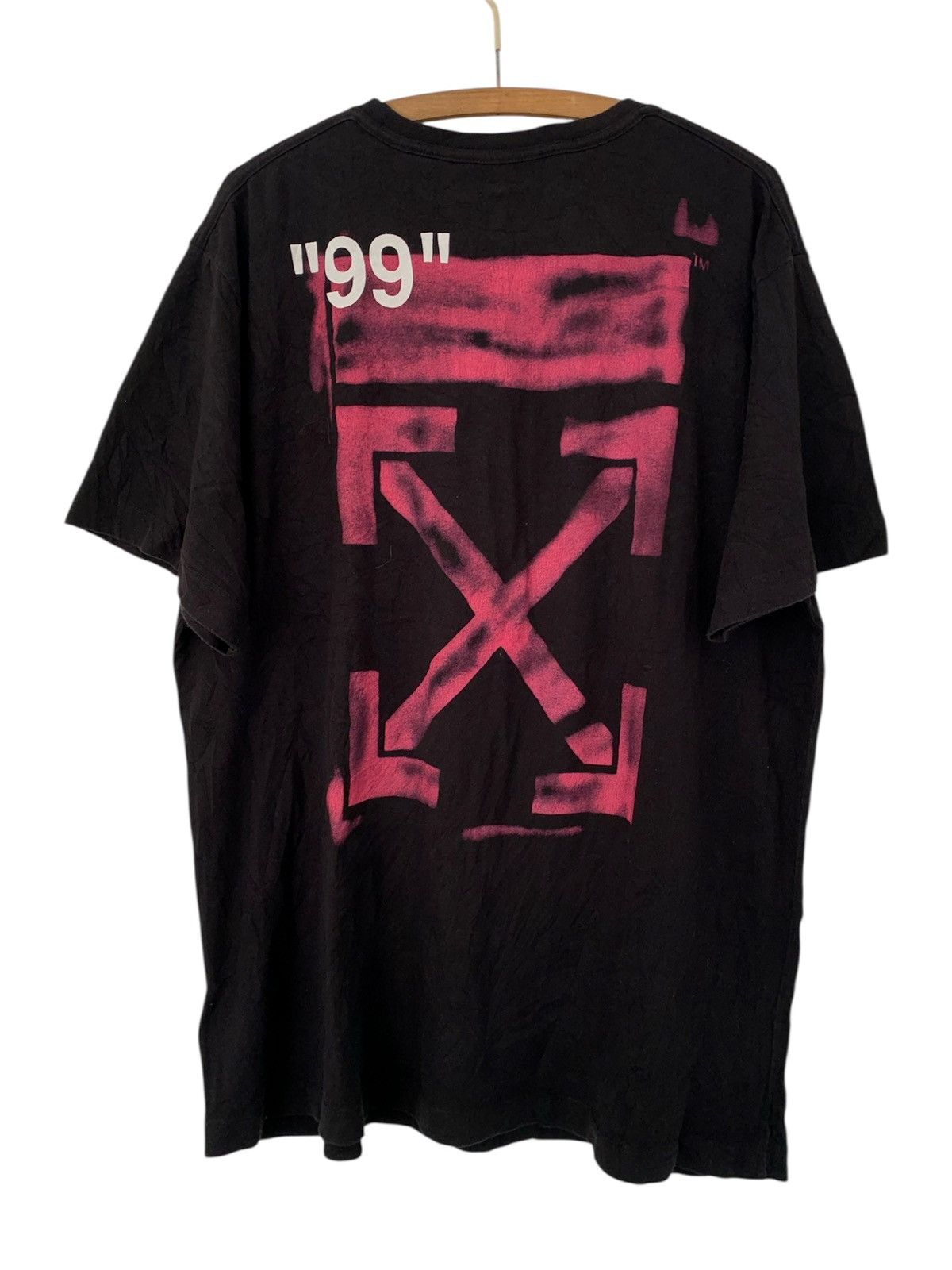 Off-White Off-White SS19 Graffiti Pink Arrows T-shirts | Grailed