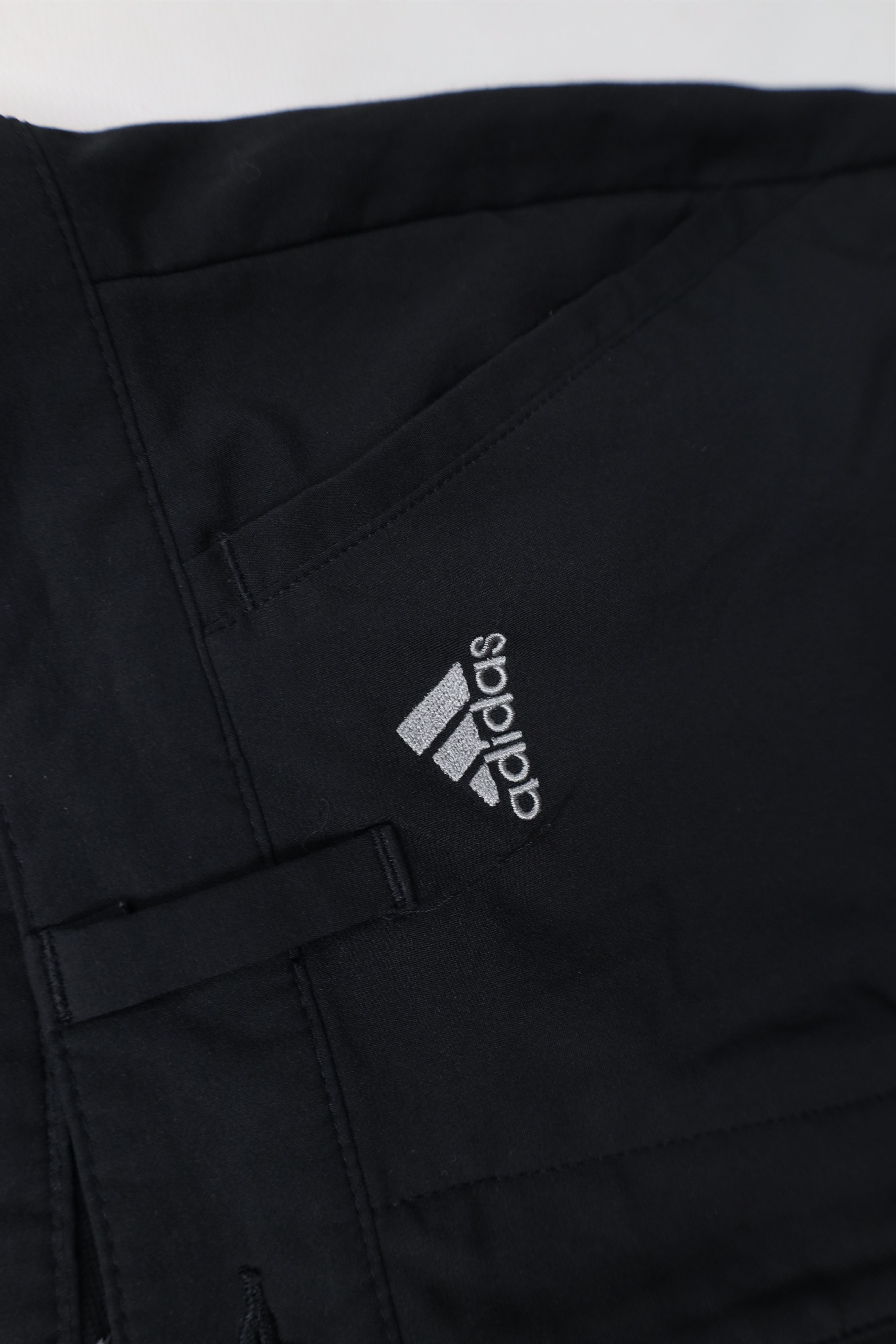 Adidas × Vintage Adidas Golf Spell Out Tech Golfing Chino Pants Black Size US 30 / EU 46 - 9 Thumbnail
