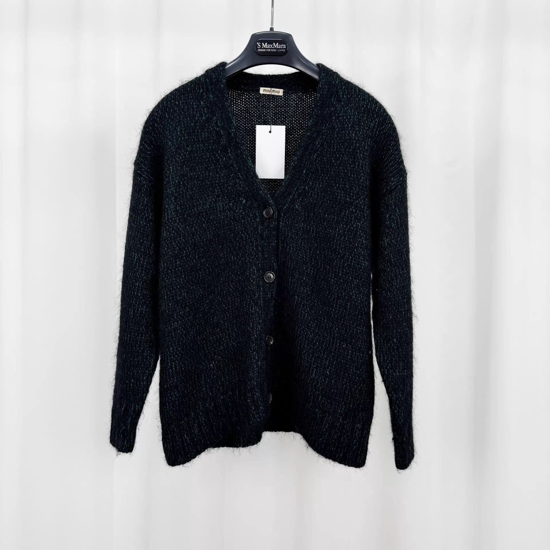Miu Miu MIU MIU Women's Wool Blend Knit Cardigan 36 Size XS / US 0-2 / IT 36-38 - 1 Thumbnail