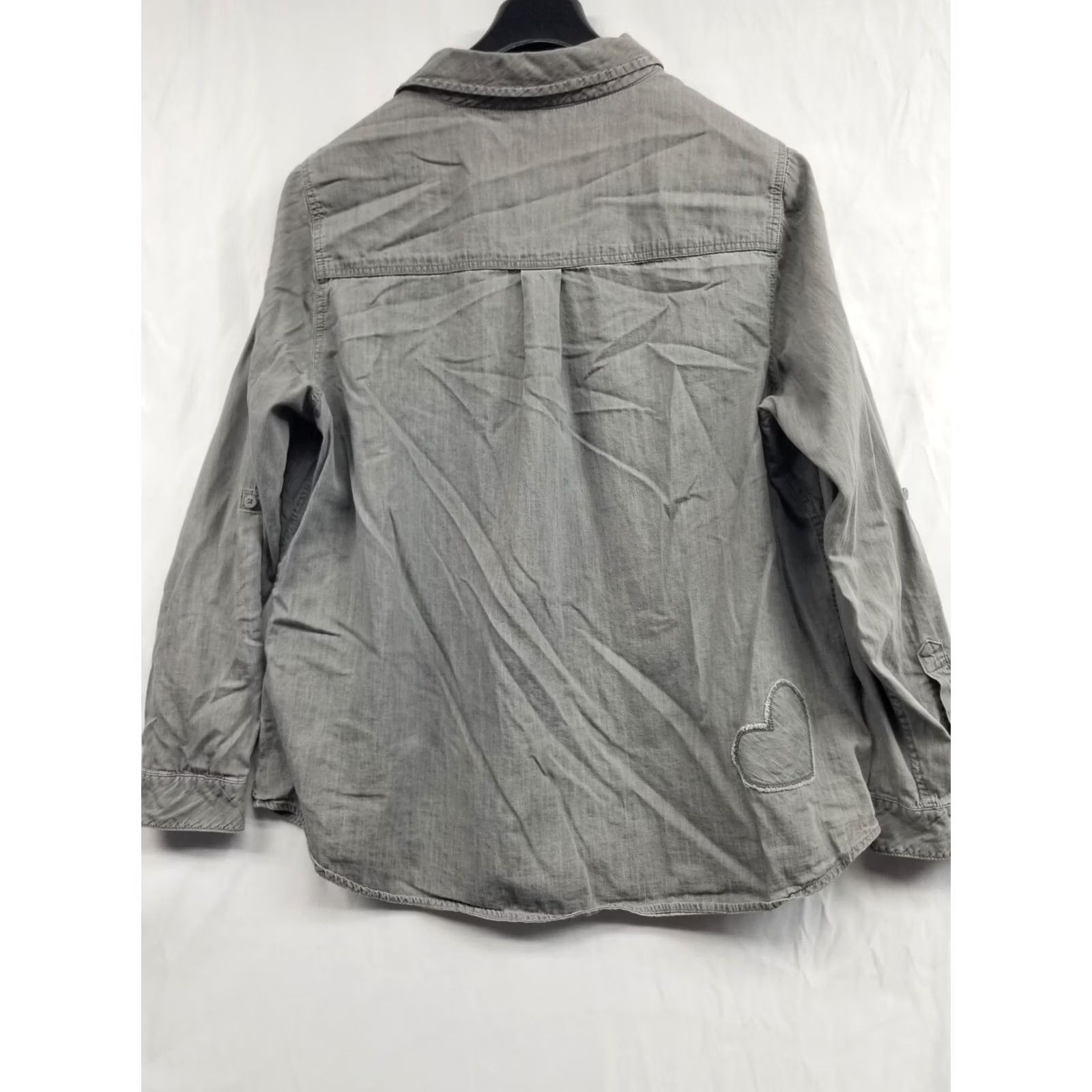 Torrid Torrid Shirt Women Plus 1X Button-Up Chambray Heart Embroidered Long Sleeve Gray Denim Front Relaxed Fit Button Front Shirt Size XL / US 12-14 / IT 48-50 - 2 Thumbnail