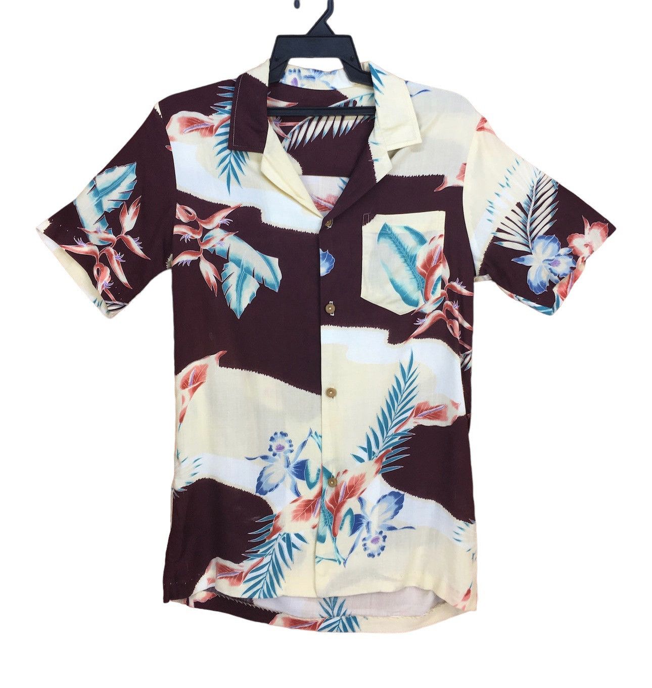 image of Vintage Big Flowers Hawaiian Shirt / Aloha Wear Shirt in Fullprint, Men's (Size Small)
