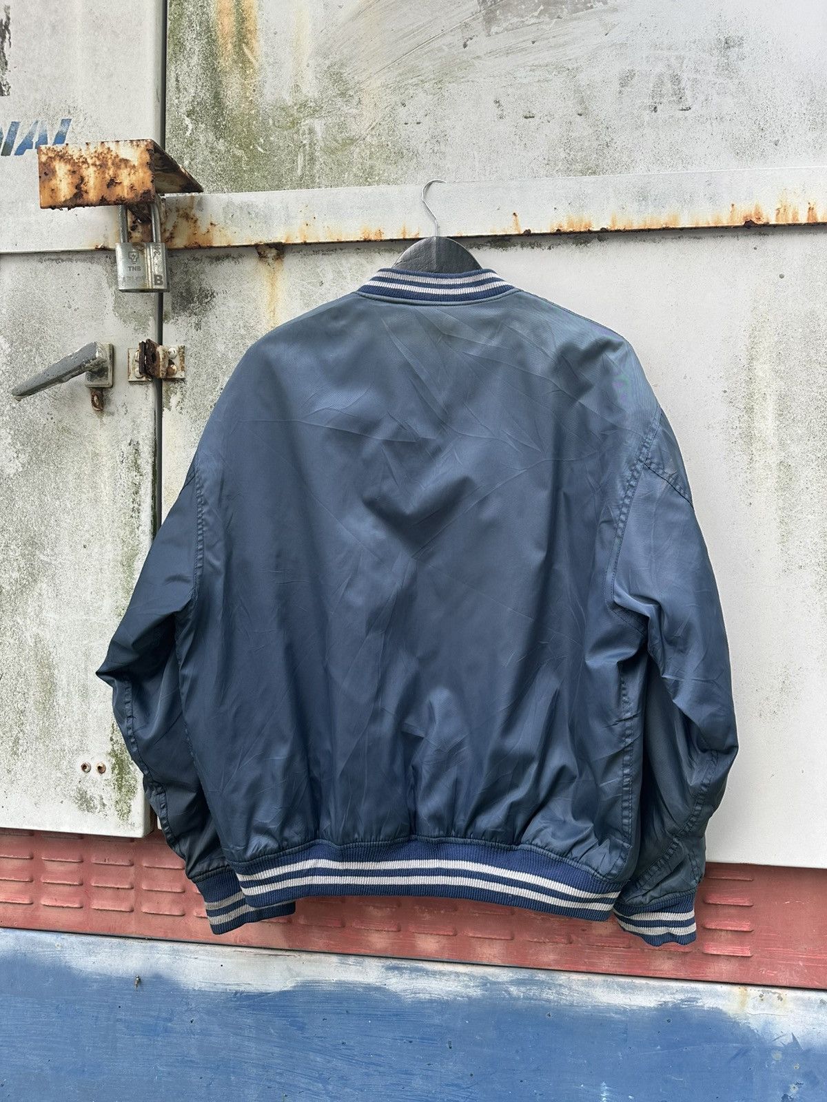 Vintage 👹Vintage Faded Upright Embroidery Logo Bomber Jacket Size US L / EU 52-54 / 3 - 7 Thumbnail