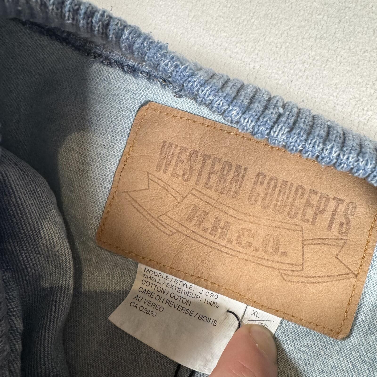 Vintage Vintage Denim Light Wash Denim Nsync patch Bomber Jacket Size US XL / EU 56 / 4 - 3 Thumbnail