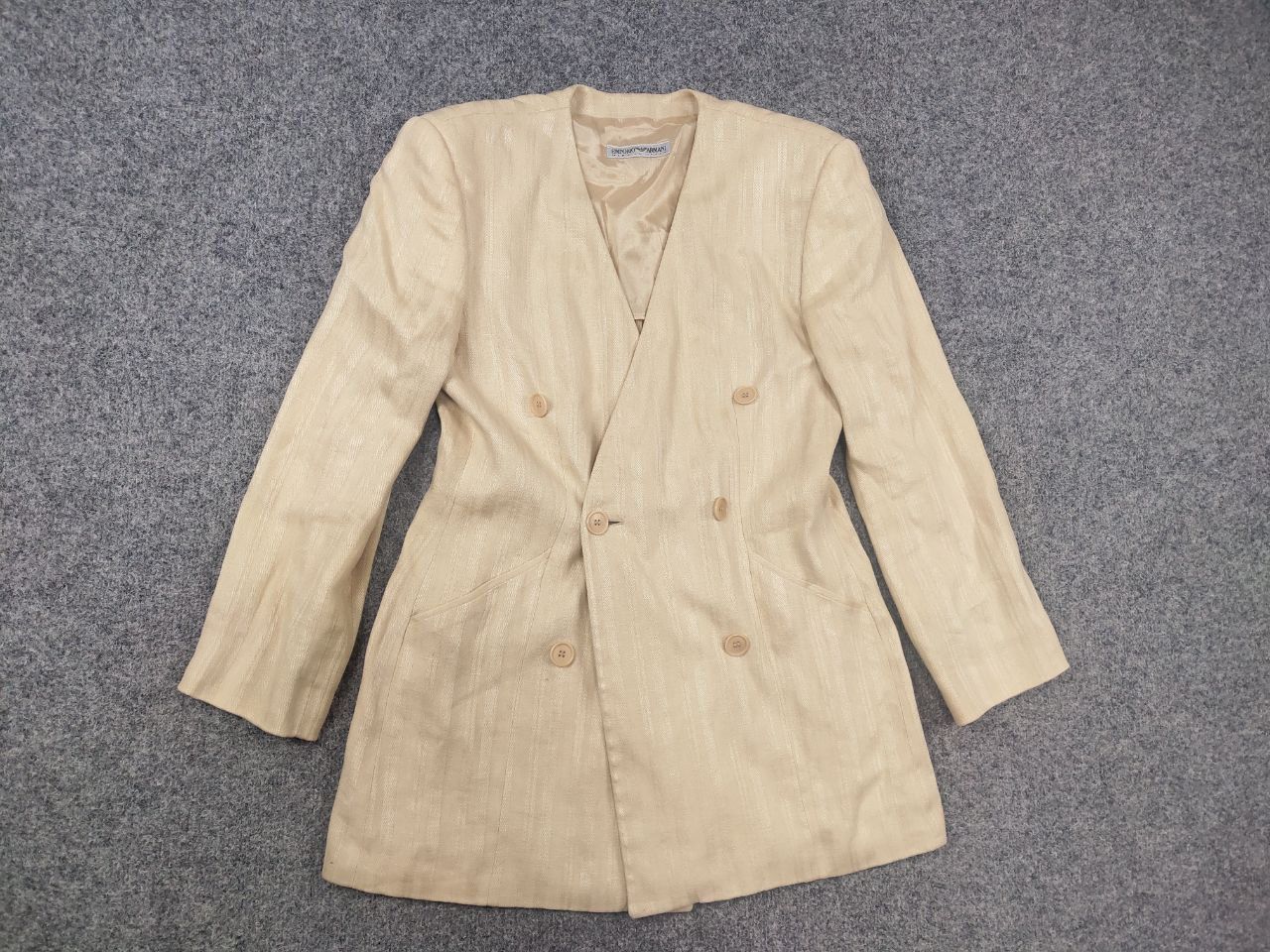 Emporio Armani Vintage Emporio Armani Linen Beige and V-neck Blazed Jacket Size M / US 6-8 / IT 42-44 - 9 Thumbnail
