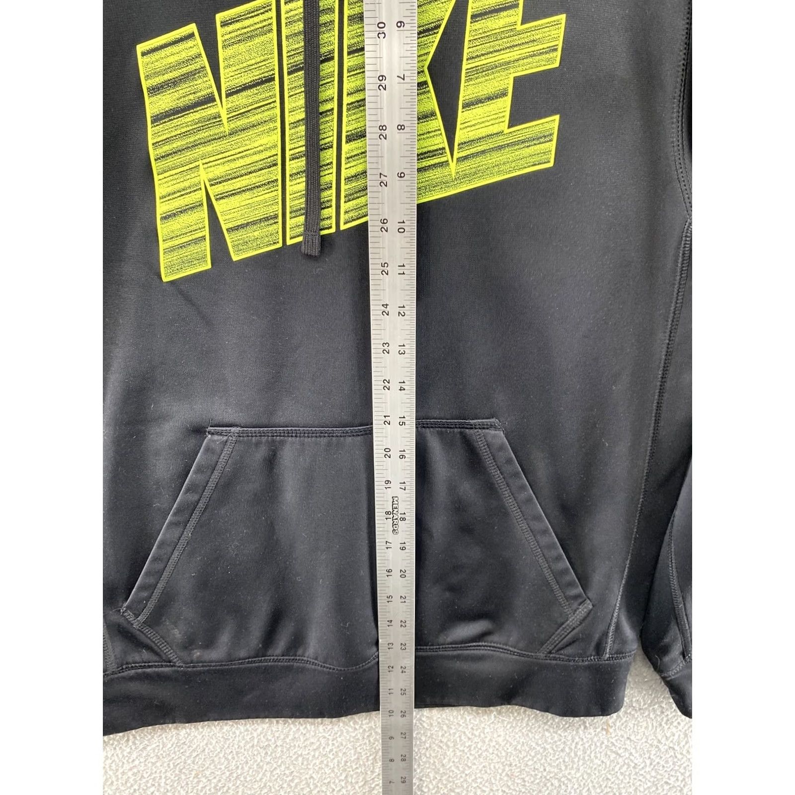 Nike Nike Therma-Fit Hoodie Sweatshirt Men’s Size Small Black Logo Pullover Long Sleeve Jacket 645394-011 Games Sports Size US S / EU 44-46 / 1 - 6 Thumbnail