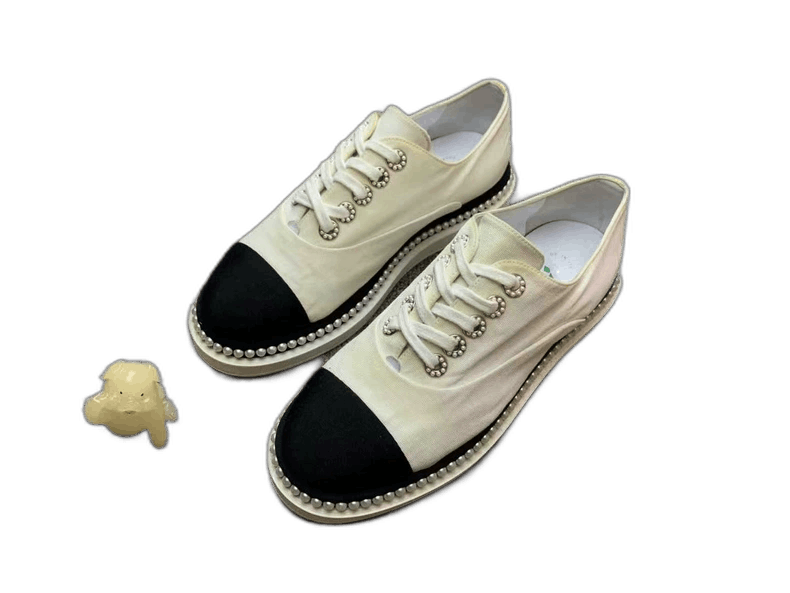 Chanel Chanel Pearl Sneakers Black and White Size 37 Size US 6 / EU 39 - 1 Thumbnail