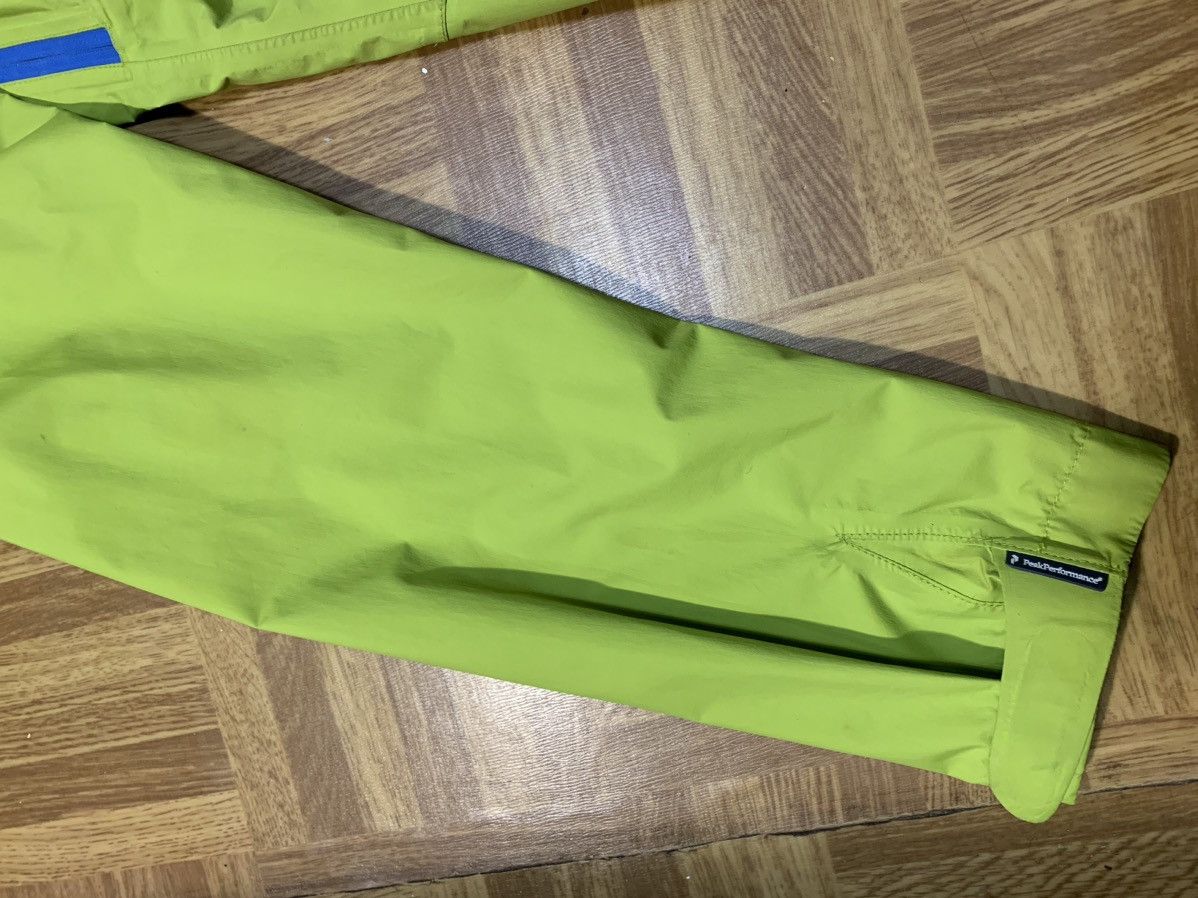 Peak Performance Peak performance gore Tex women jacket Size L / US 10 / IT 46 - 9 Thumbnail