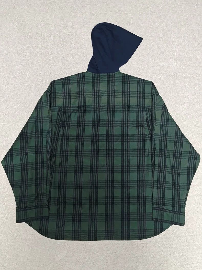 Balenciaga Balenciaga size 1 24ss Destroy Faded Flannel Plaid Hooded S Size US S / EU 44-46 / 1 - 2 Thumbnail