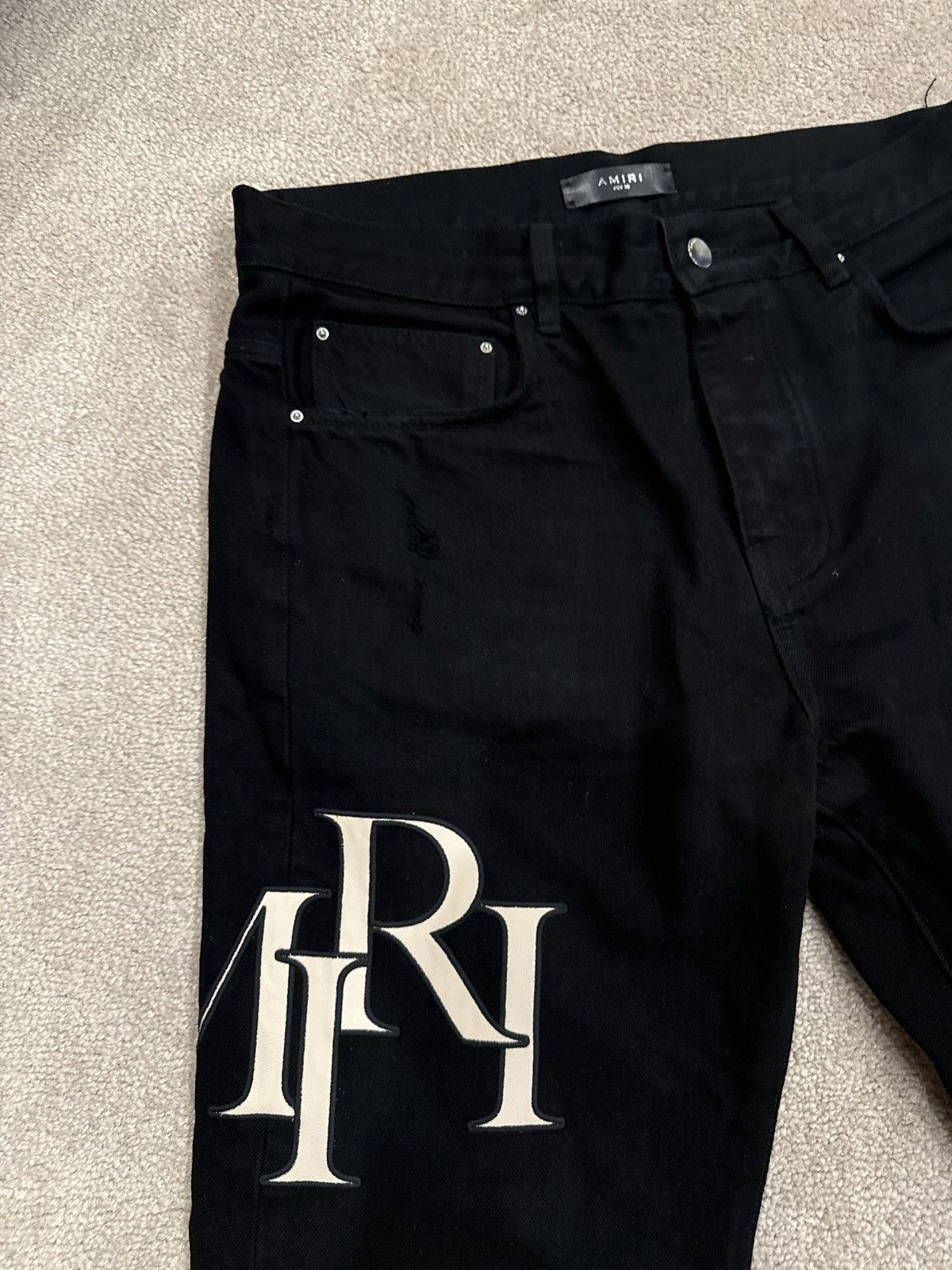 Amiri Amiri Black Staggered Straight Jeans Size US 32 / EU 48 - 2 Thumbnail