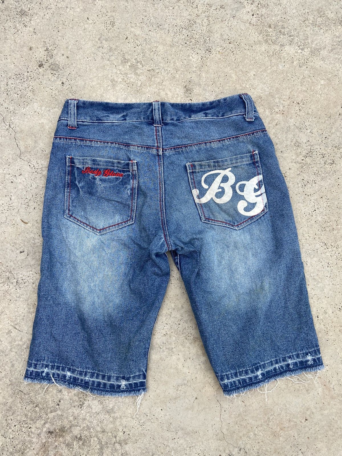 Body Glove 🔥 Body Glove short jeans street fashion distressed Size US 31 - 10 Thumbnail