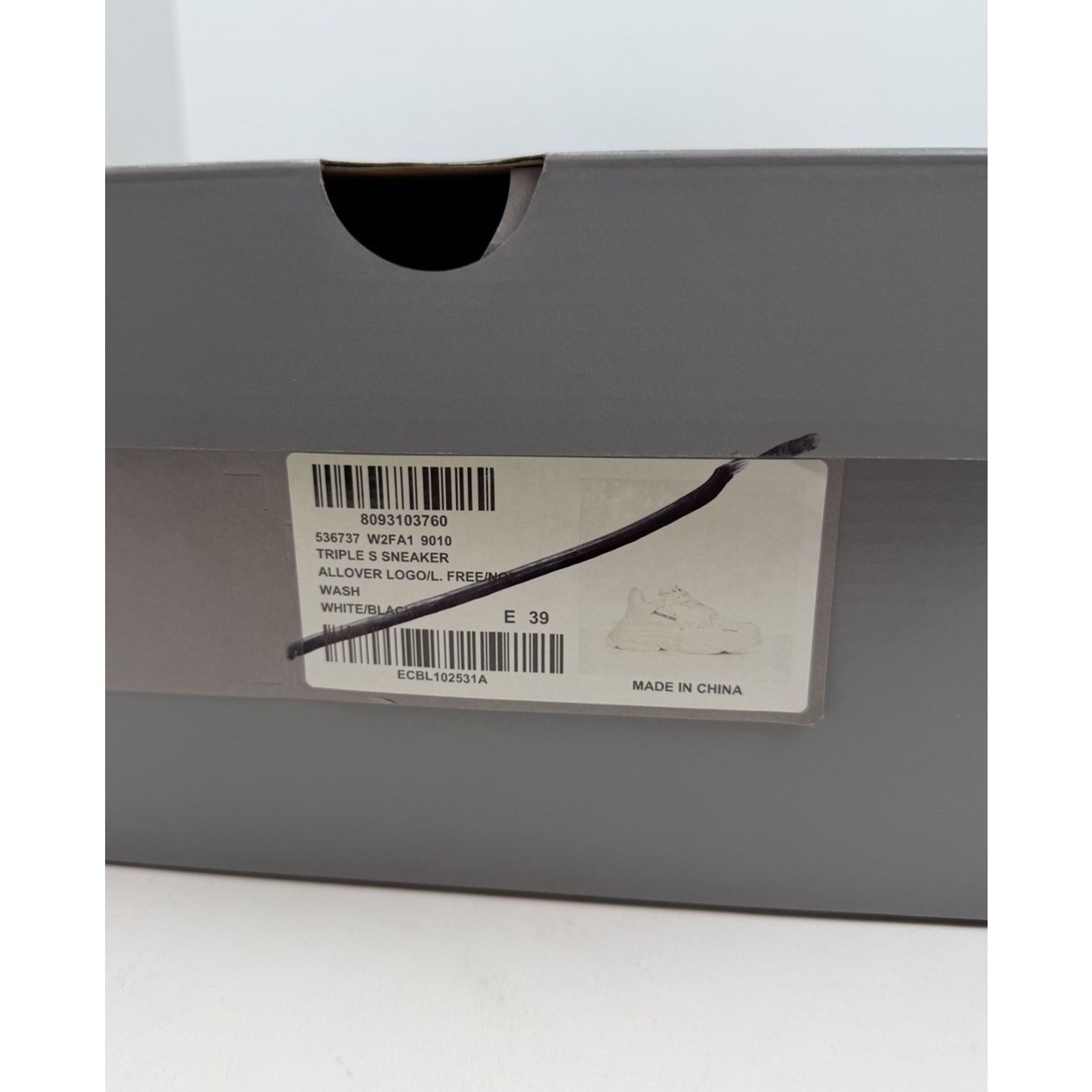 Balenciaga Size 39EU/6US - Balenciaga Triple S Allover Logo NEW Size US 6 / EU 39 - 8 Thumbnail