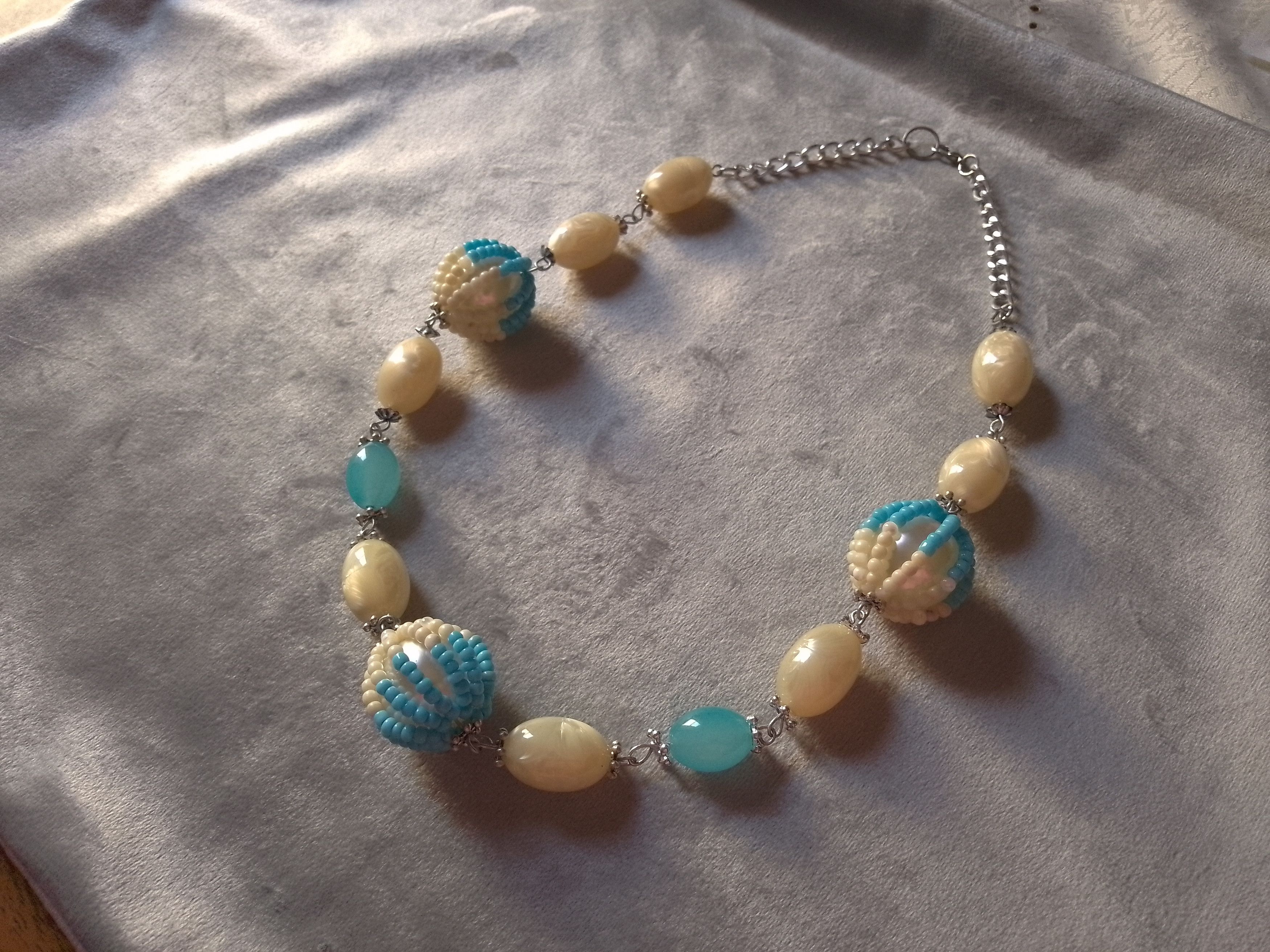 Handmade Necklace Vintage Pearls Blue Crystal+ Coated Pearls Size ONE SIZE - 2 Thumbnail