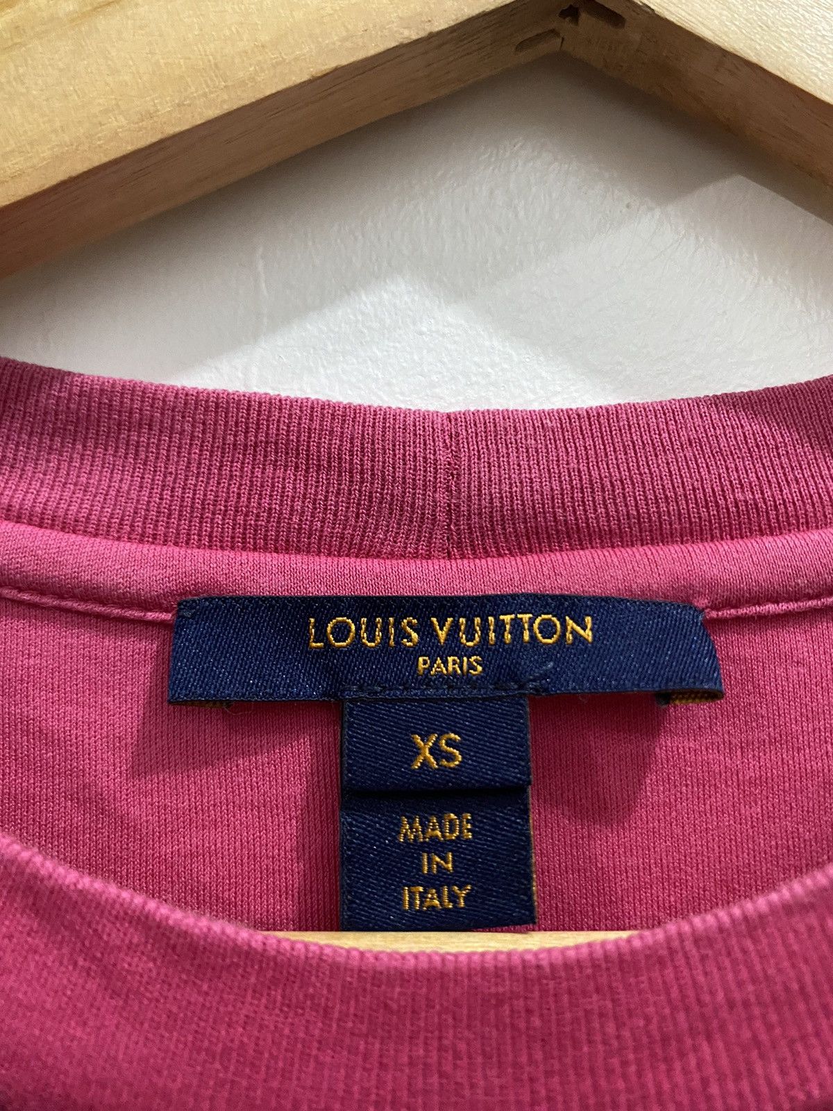 Louis Vuitton LOUIS VUITTON STAMP LOGO PINK SHIRT Size XS / US 0-2 / IT 36-38 - 3 Thumbnail