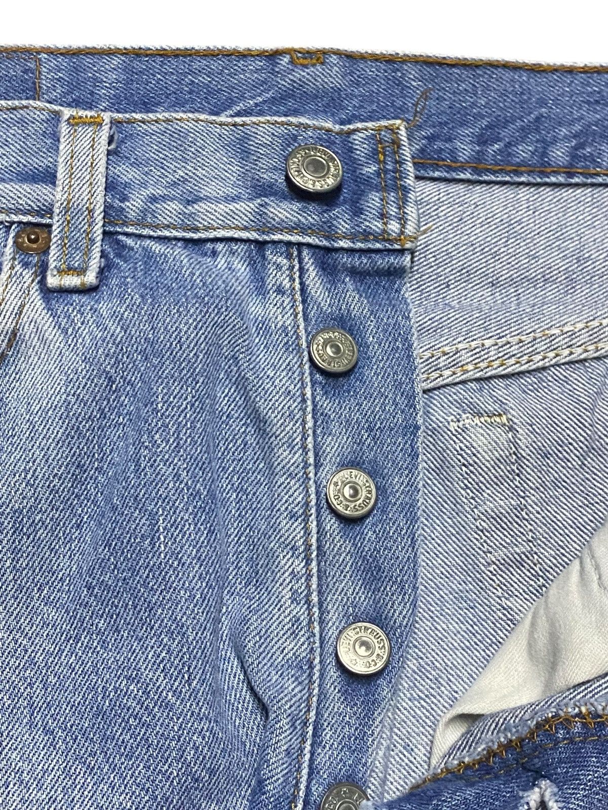 Levi's Vintage Levis 501 80s Blue Wash Loose Jeans Size US 29 - 7 Thumbnail