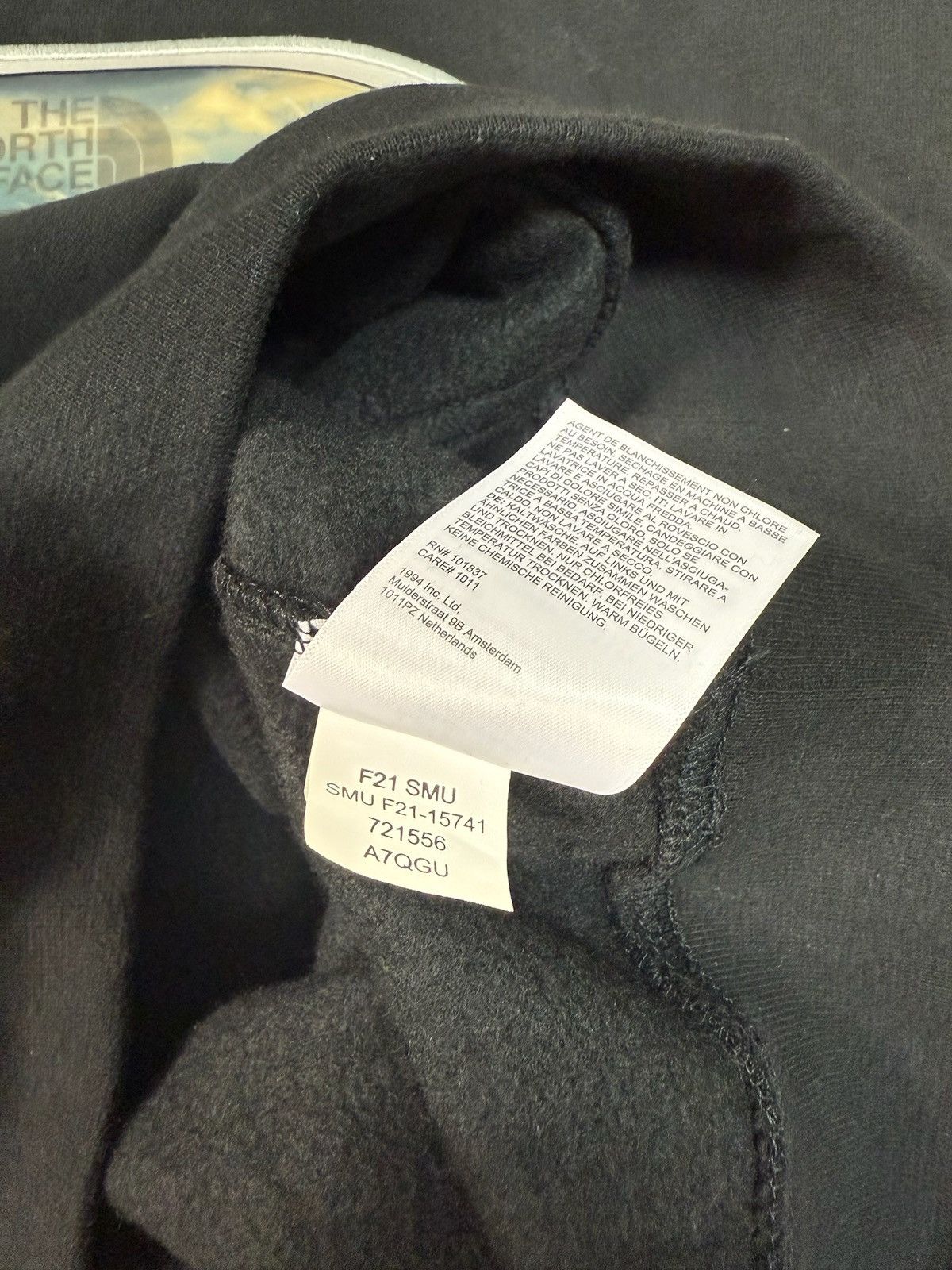 Supreme × The North Face Supreme x The North Face Lenticular Hoodie Black Small FW21 Size US S / EU 44-46 / 1 - 8 Thumbnail