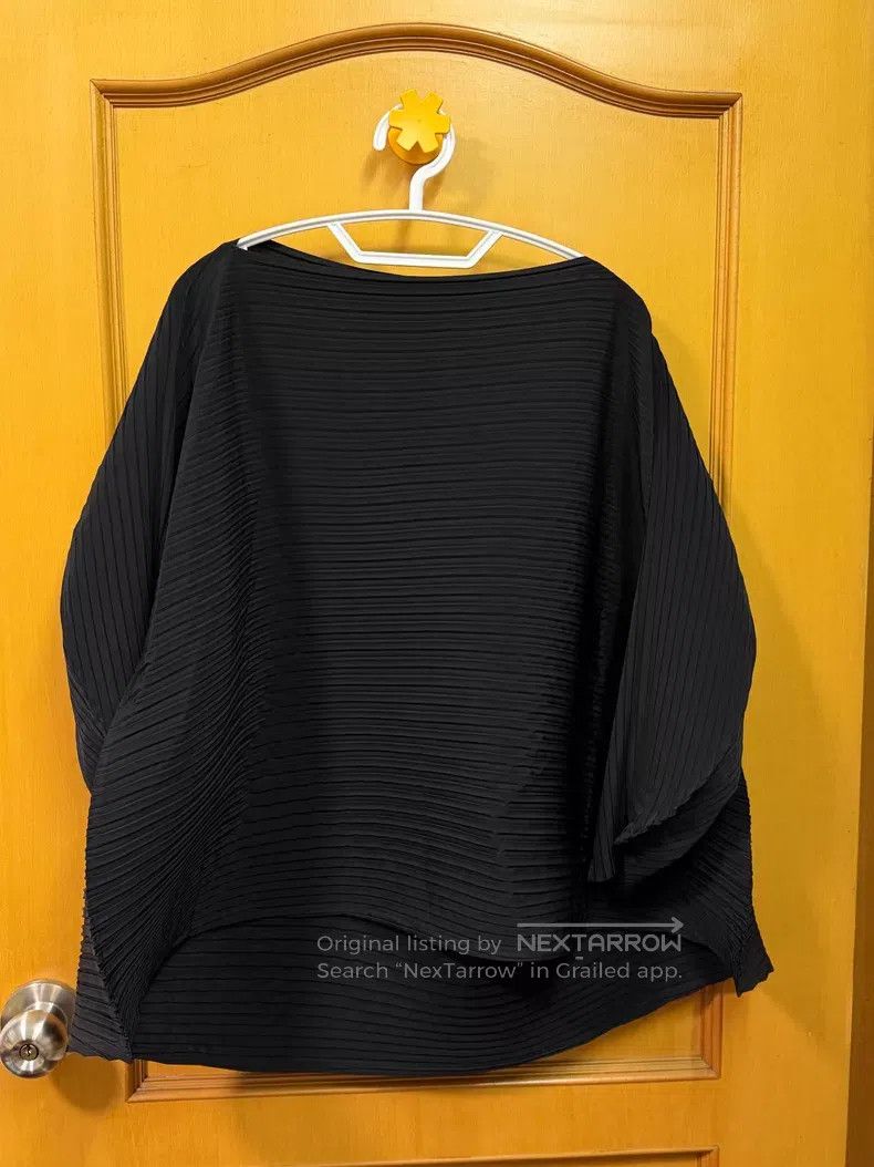 Issey Miyake Issey Miyake Black Long-Sleeve Top Size M / US 6-8 / IT 42-44 - 1 Thumbnail