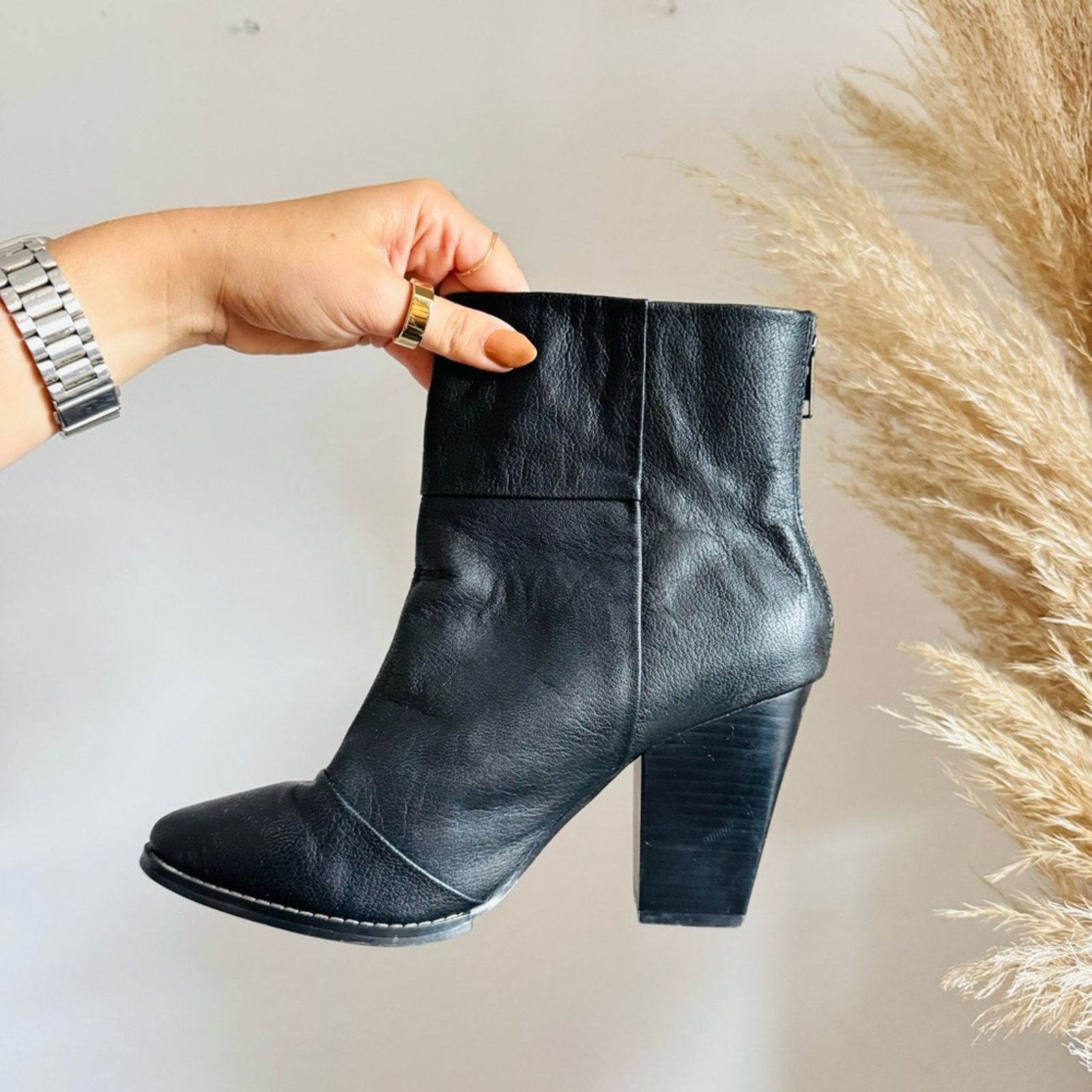 Anthropologie KELSI DAGGER Black Leather Chunky Heel $195 Ankle Short Boot Size US 8.5 / IT 38.5 - 8 Thumbnail