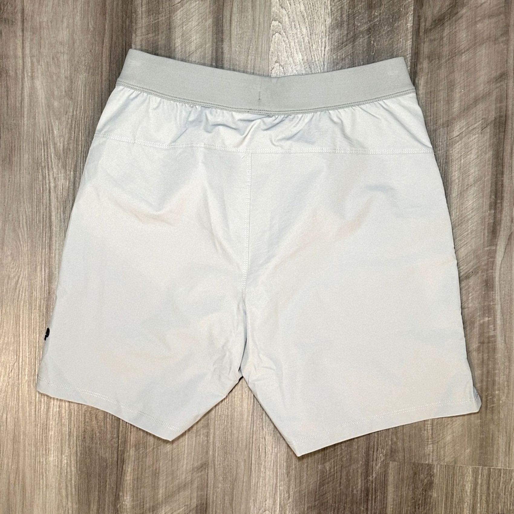 Vintage Public Rec Fog Lined Flex Shorts Men 30 Gray Athletic Regular Size 30 NWT US 30s Mens Fog Gray Public Rec Flex Shorts Size US 30 / EU 46 - 2 Thumbnail
