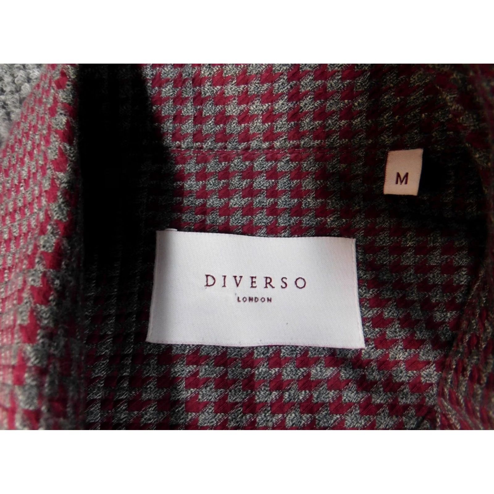 Vintage Diverso London Mens Shirt Medium Red Button-Down Knit Plaid Long Sleeve Regular with Pockets Size US M / EU 48-50 / 2 - 5 Thumbnail
