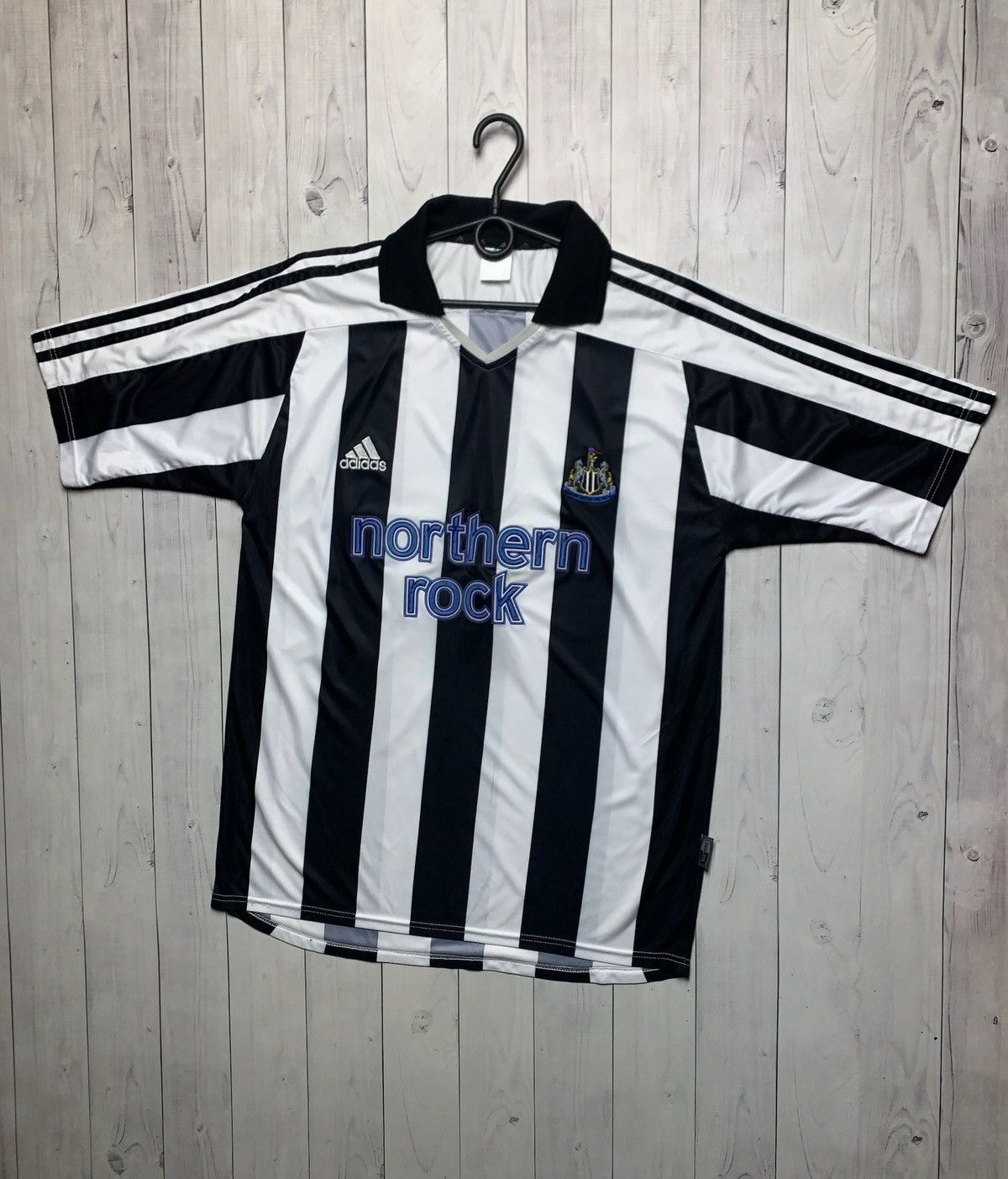 Vintage Vintage Soccer tee rare New Castle United size M Size US M / EU 48-50 / 2 - 1 Thumbnail