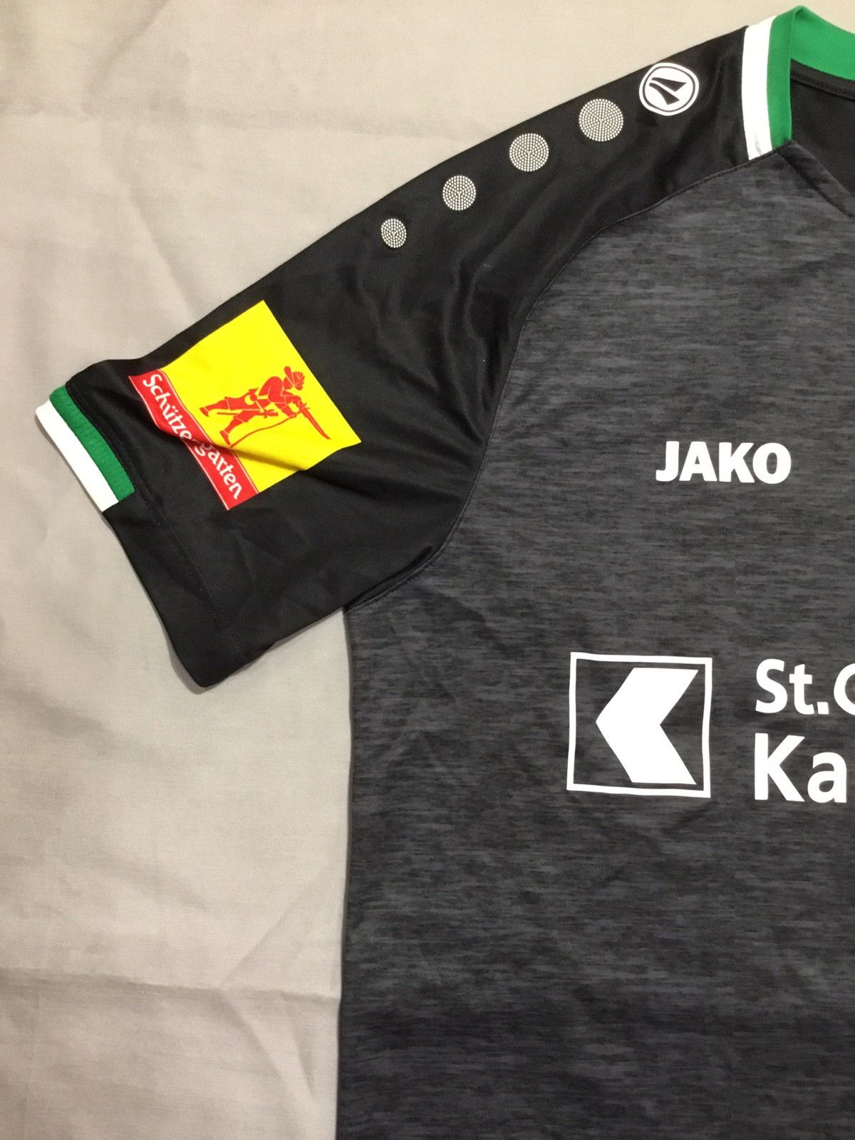 Other St. Gallen 2018 - 2019 Away football Jako shirt size L Size US L / EU 52-54 / 3 - 3 Thumbnail