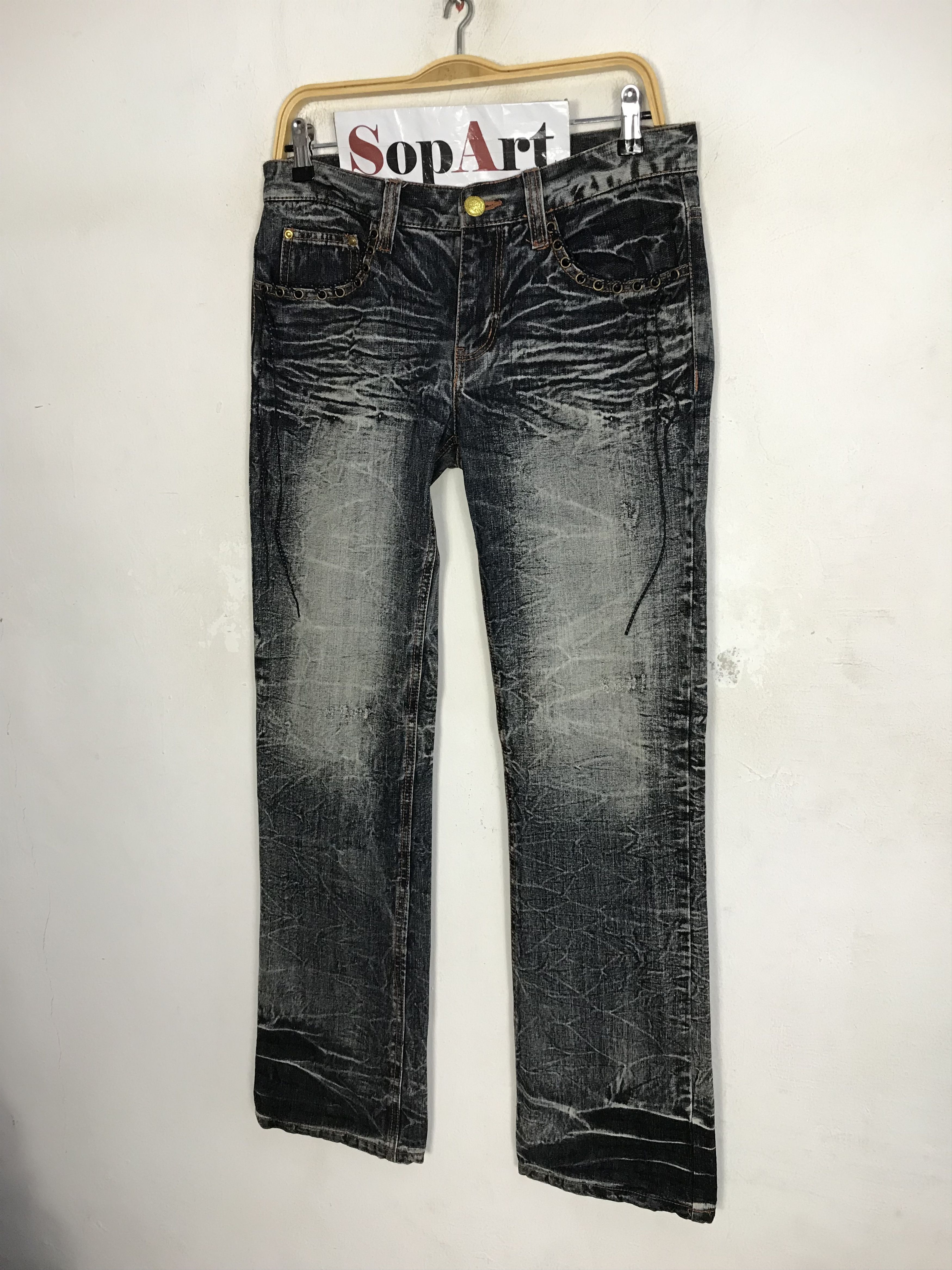 Japanese Brand × LOWBOX Vintage Japanese Brand Lowbox Light Wash Denim Design Size US 32 / EU 48 - 4 Thumbnail