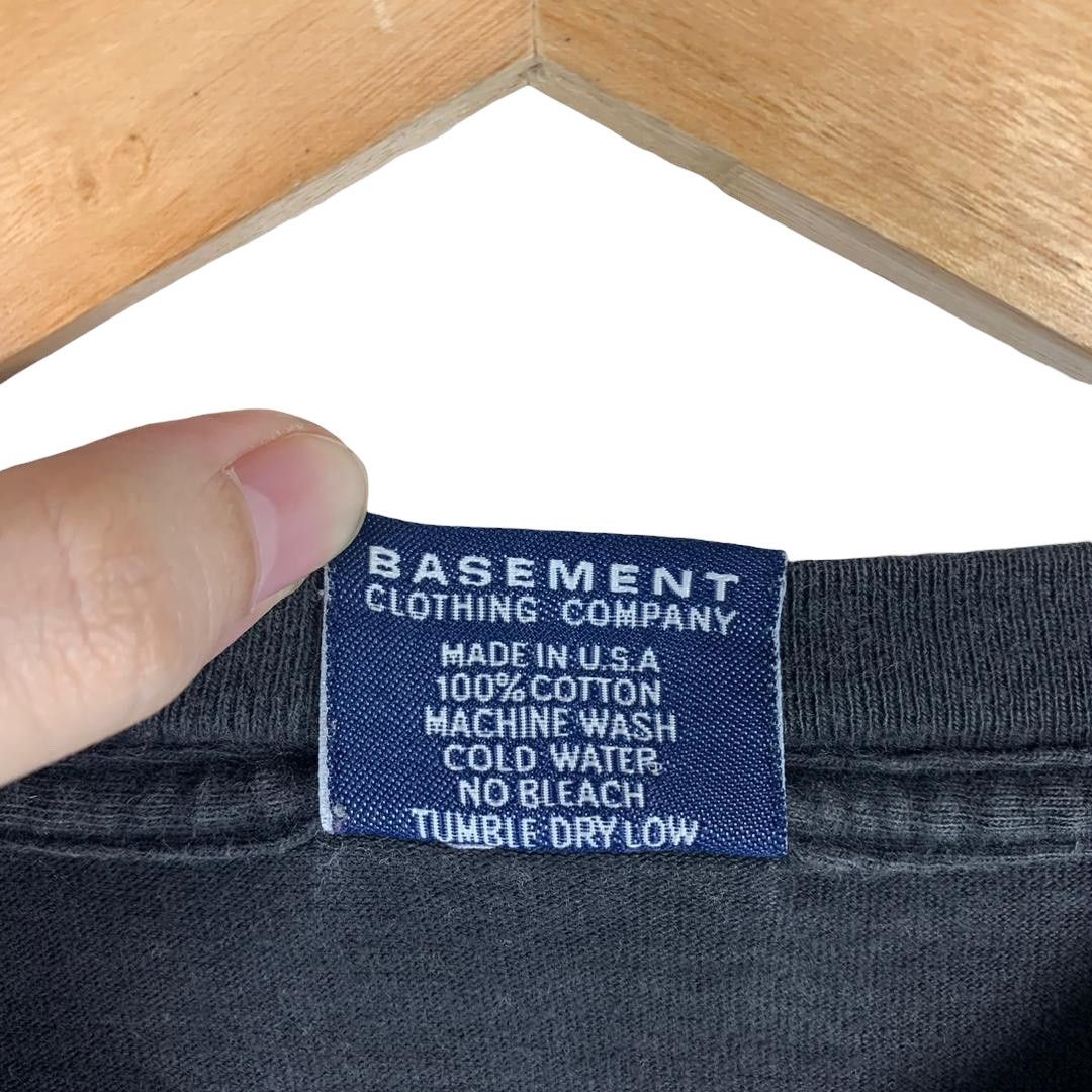 Vintage Vintage 90s BASEMENT skateboard OG design tee Size US L / EU 52-54 / 3 - 10 Thumbnail