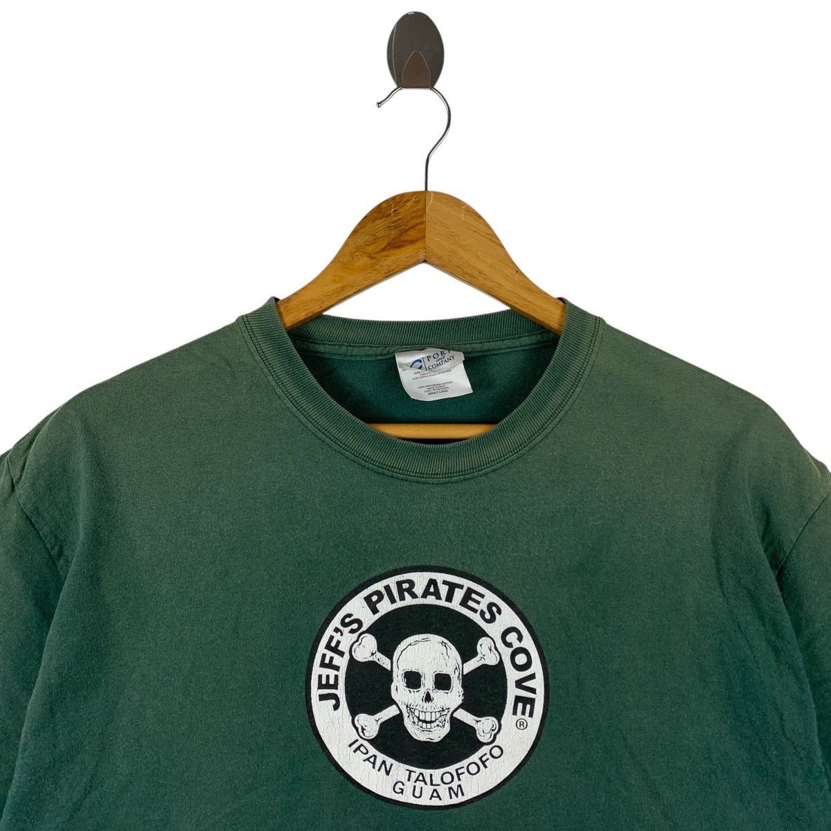 Vintage Vintage 90s JEFF’S PIRATE COVE Guam hawaii logo Surfing tee Size US L / EU 52-54 / 3 - 3 Thumbnail