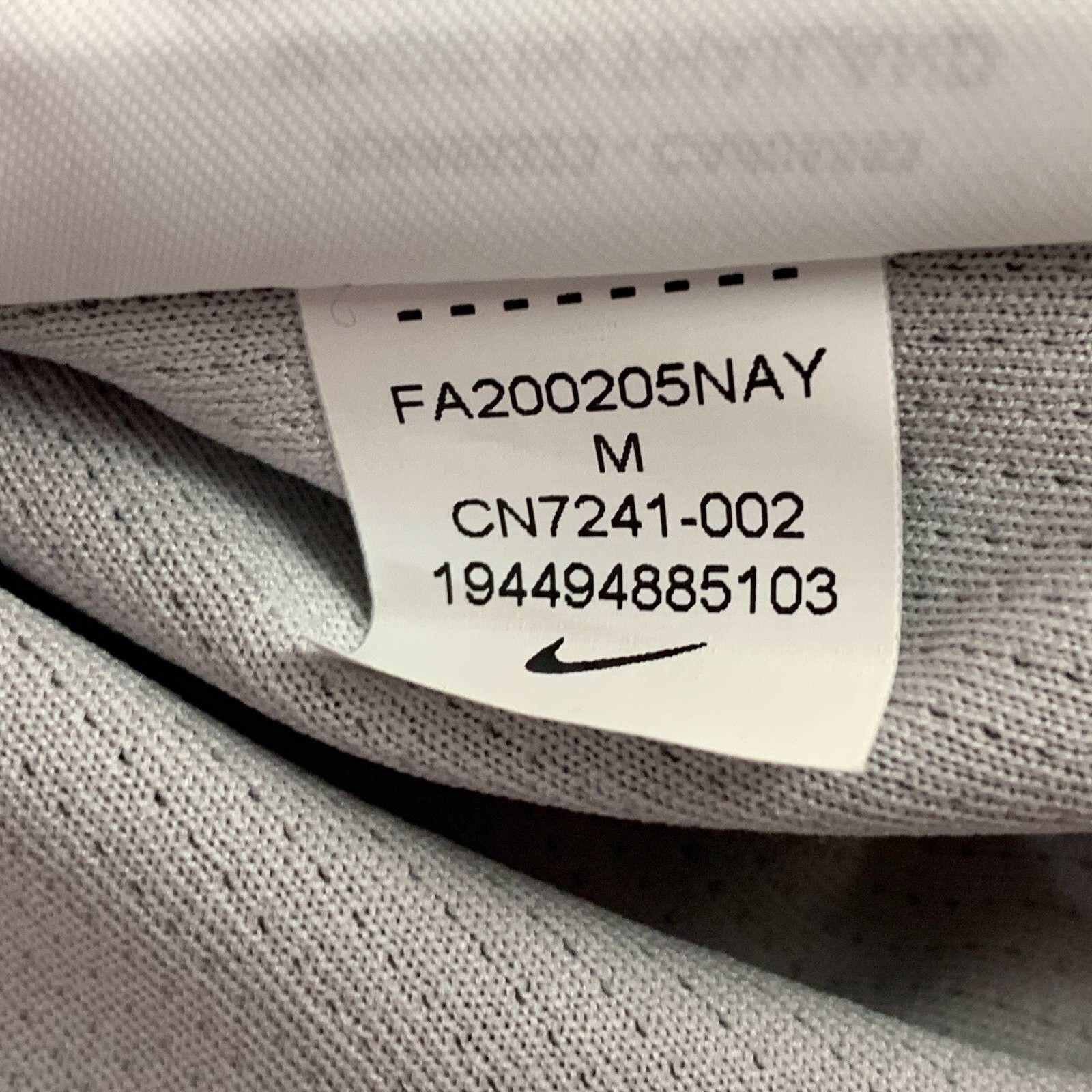 Nike Charlotte Hornets 1/4 Quarter Zip Shirt Nike Gray Womens M Size M / US 6-8 / IT 42-44 - 9 Thumbnail