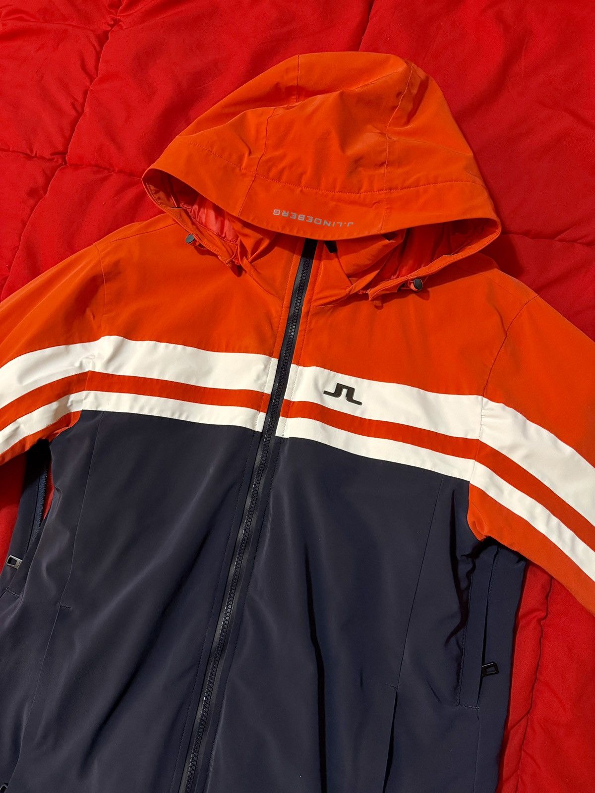 J.Lindeberg J.Lindeberg Red and Navy Mens Ski Jacket size M Size US M / EU 48-50 / 2 - 2 Thumbnail