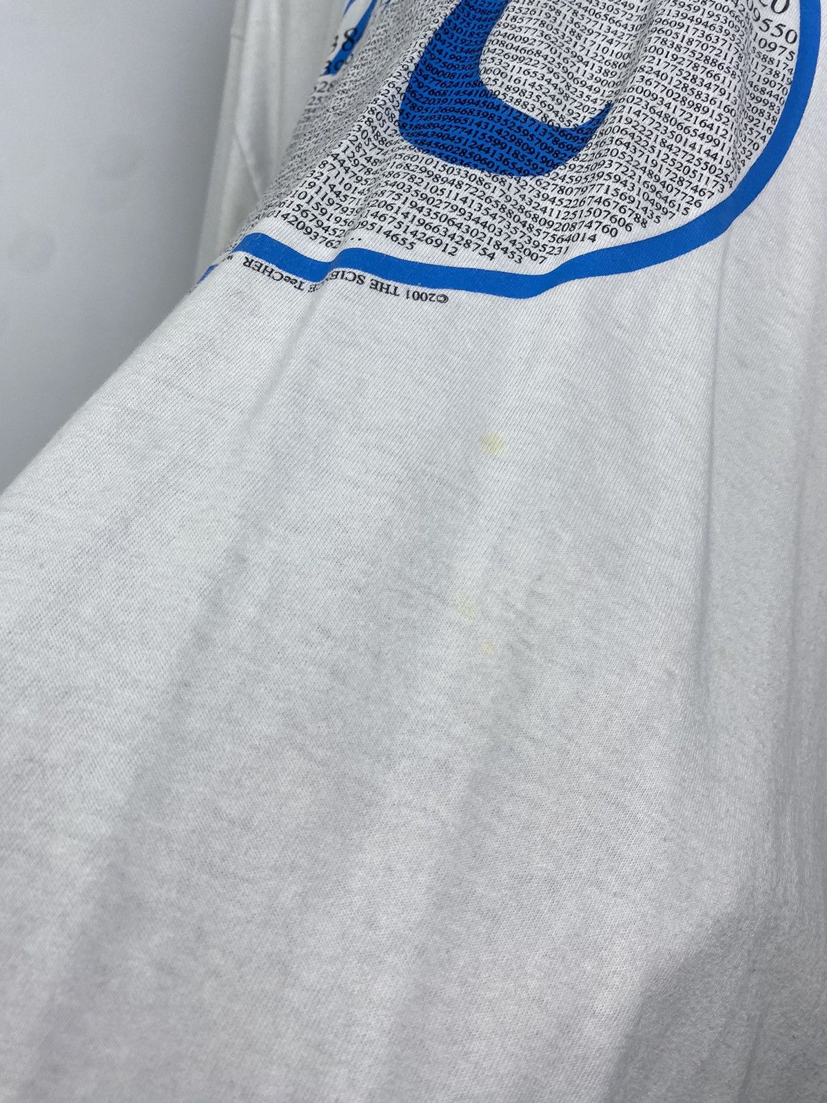 Vintage Y2K 00’s Vintage Pi 3.14 Stonewash Art T Shirt Hype CW21 Size US L / EU 52-54 / 3 - 5 Thumbnail
