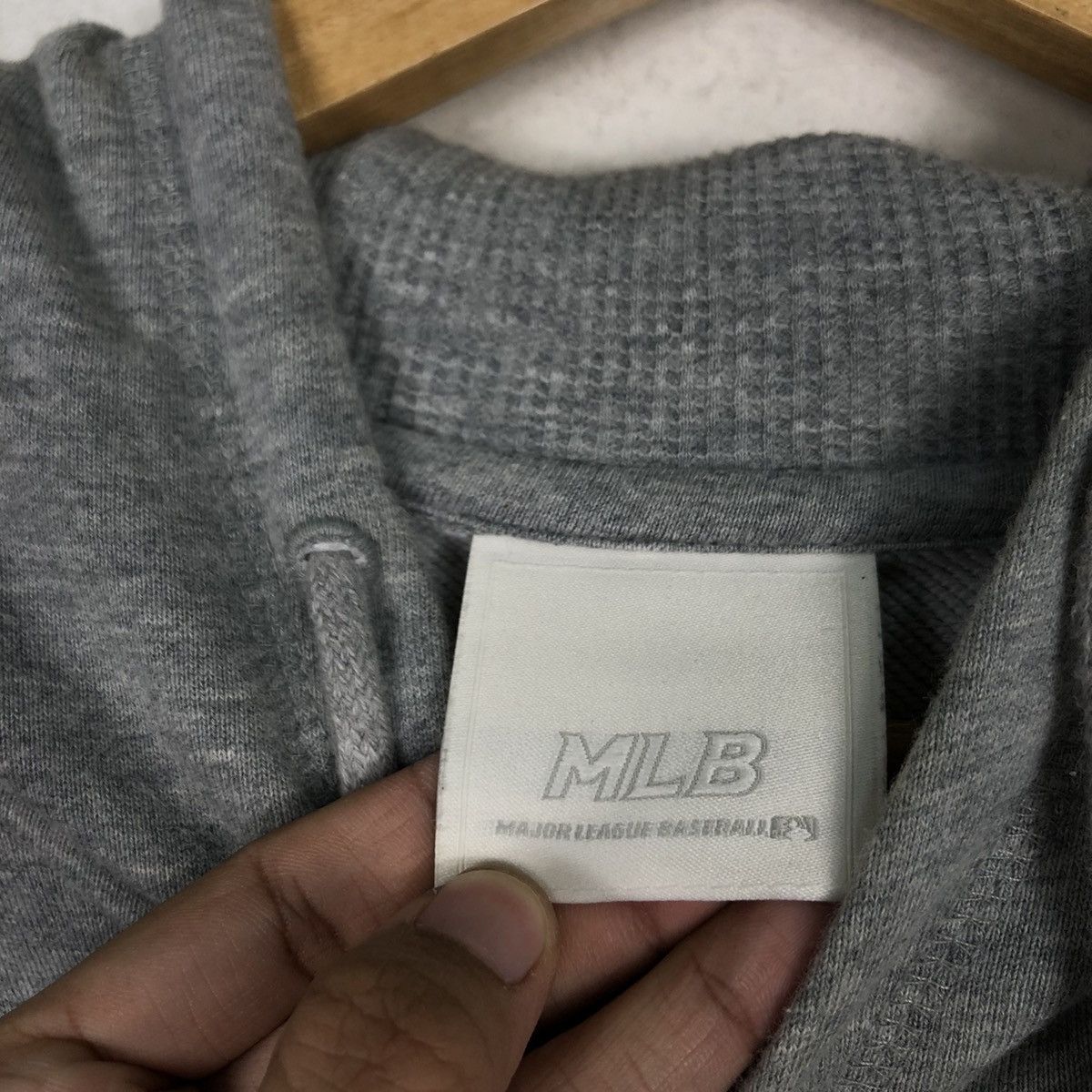 MLB × New York Yankees × Vintage Vintage MLB New York Yankess Hoodie Sweatshirt Medium - A1 Size US M / EU 48-50 / 2 - 14 Thumbnail