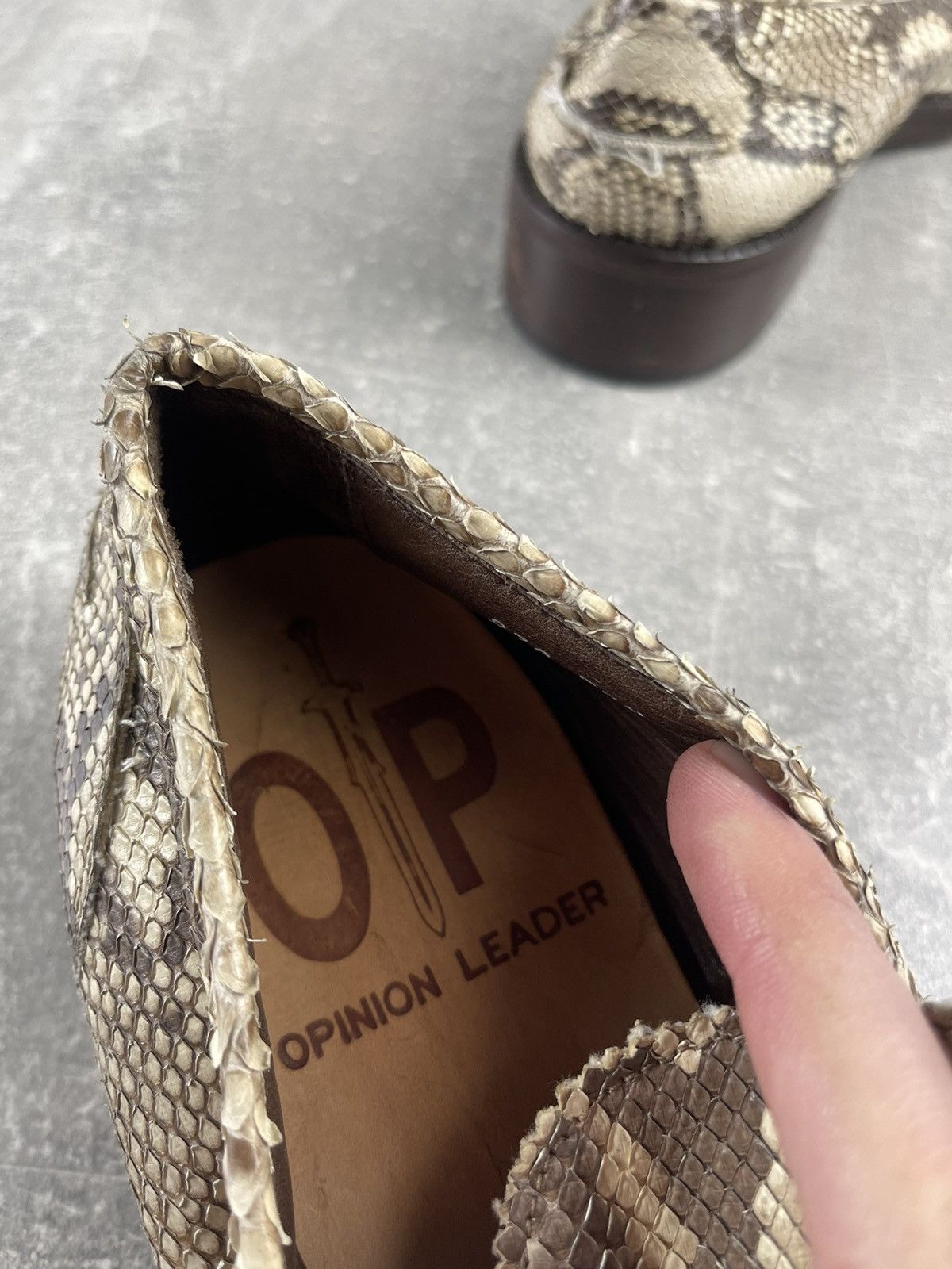 Other Opinion Leader Handcrafted Snake Embossed Horse Bit Loafers Size US 9 / EU 42 - 9 Thumbnail