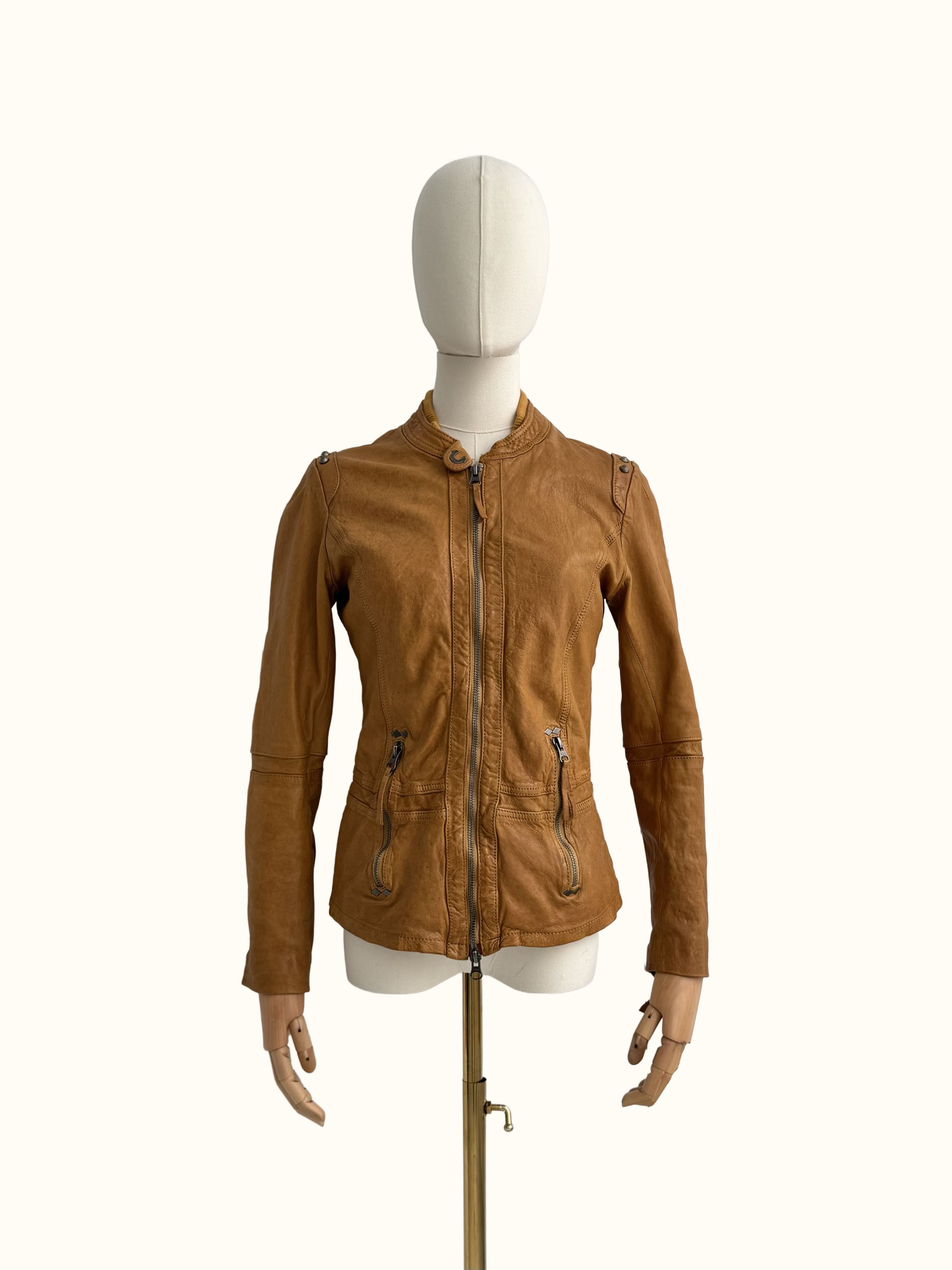True Religion True Religion Vintage Leather Jacket (B550) Size S / US 4 / IT 40 - 1 Thumbnail