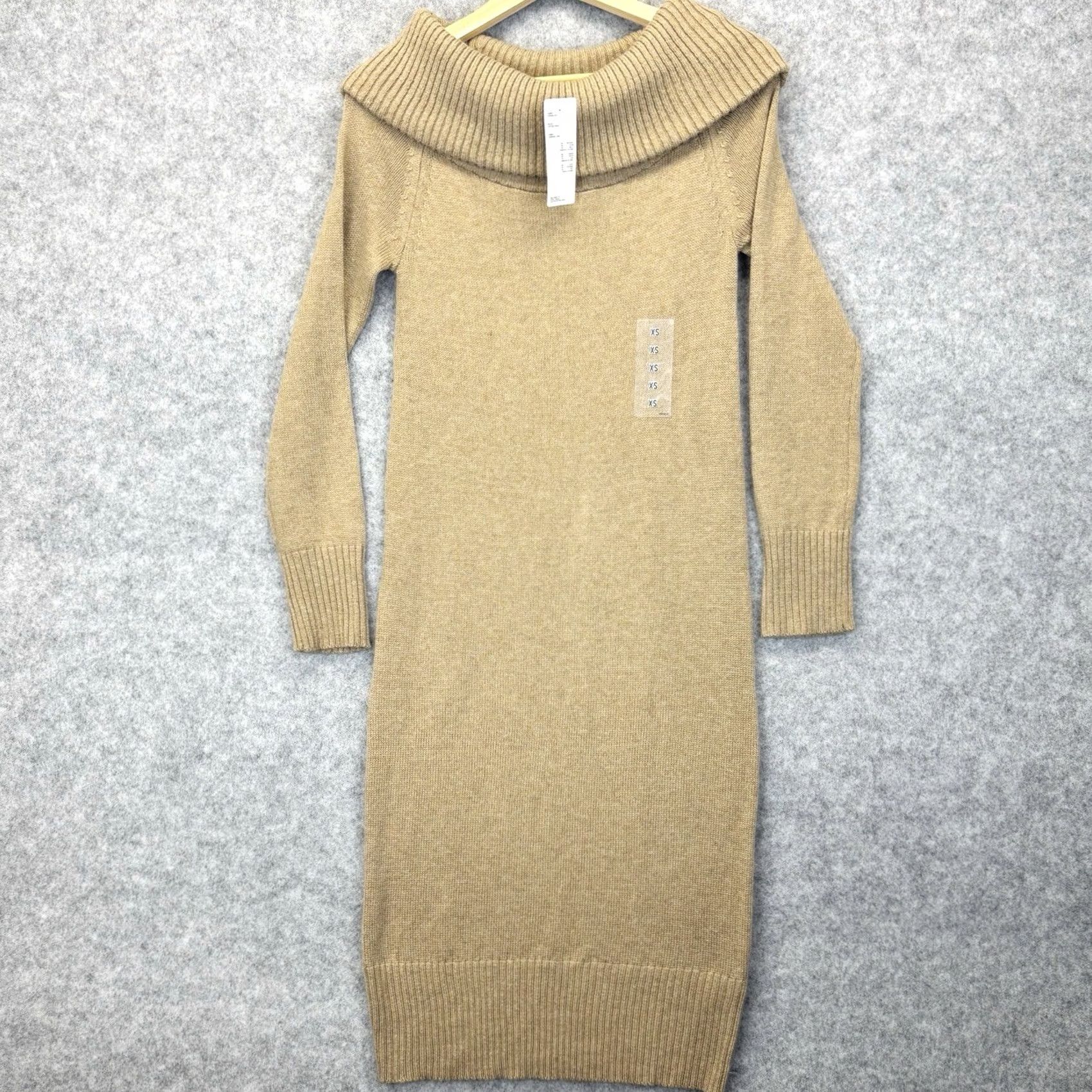 Uniqlo VINTAGE? No. Uniqlo Jumper Dress XS Women’s Beige Brown Long Sleeve Knee Length Wool... Size XS / US 0-2 / IT 36-38 - 2 Thumbnail
