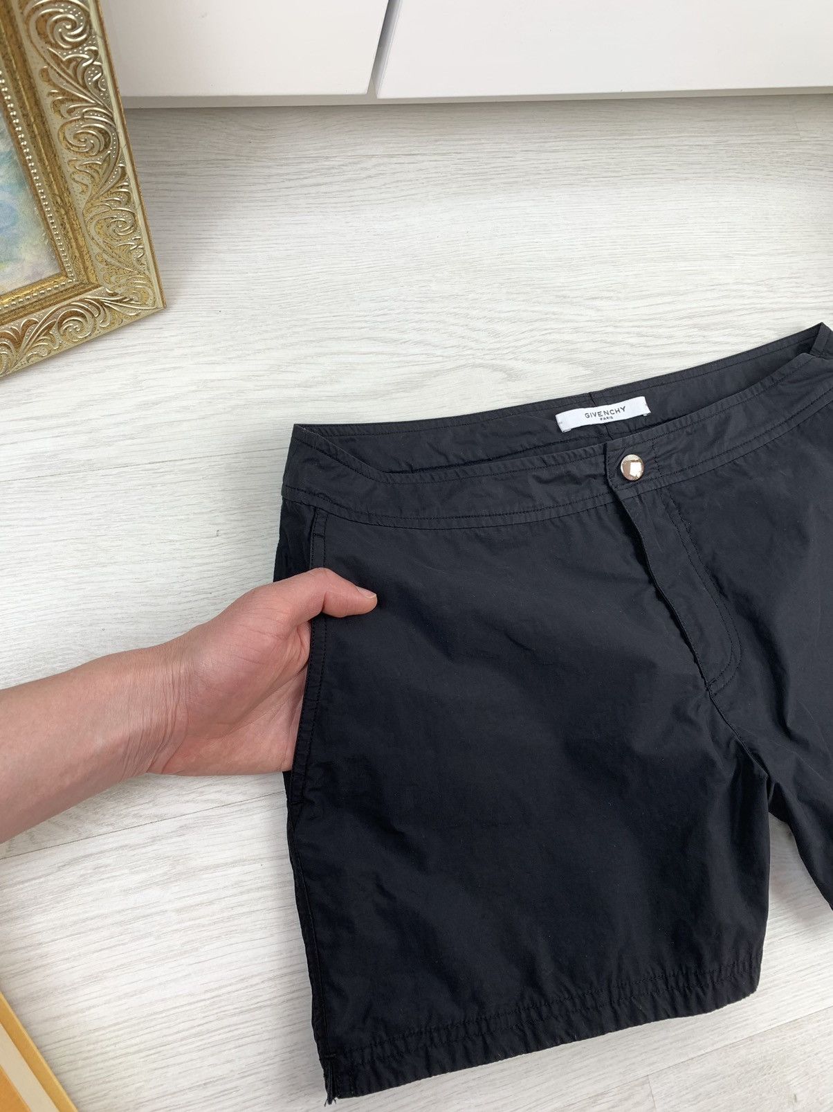 Givenchy Givenchy Rottweiler Embroidered Dog Swimming Shorts Size M-L Size US 32 / EU 48 - 5 Thumbnail